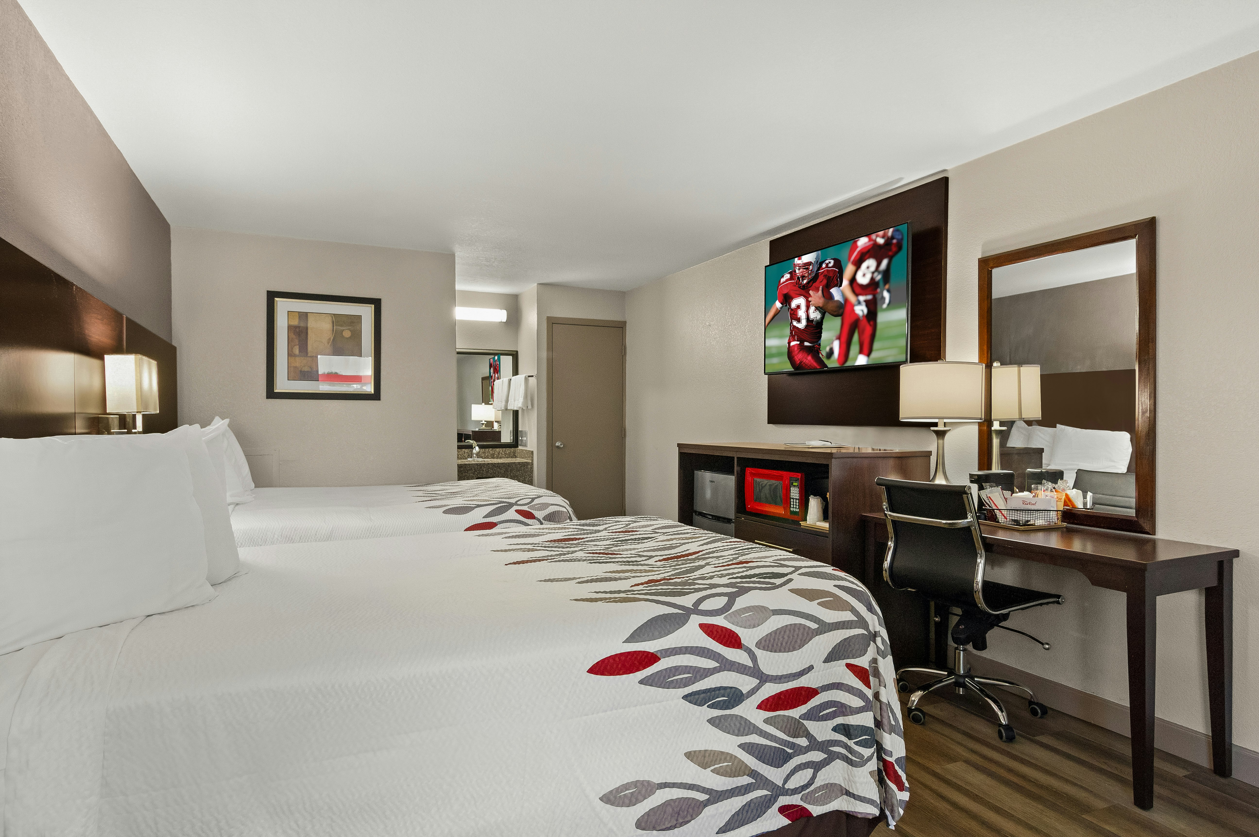 Deluxe 2 Full Beds Non-Smoking