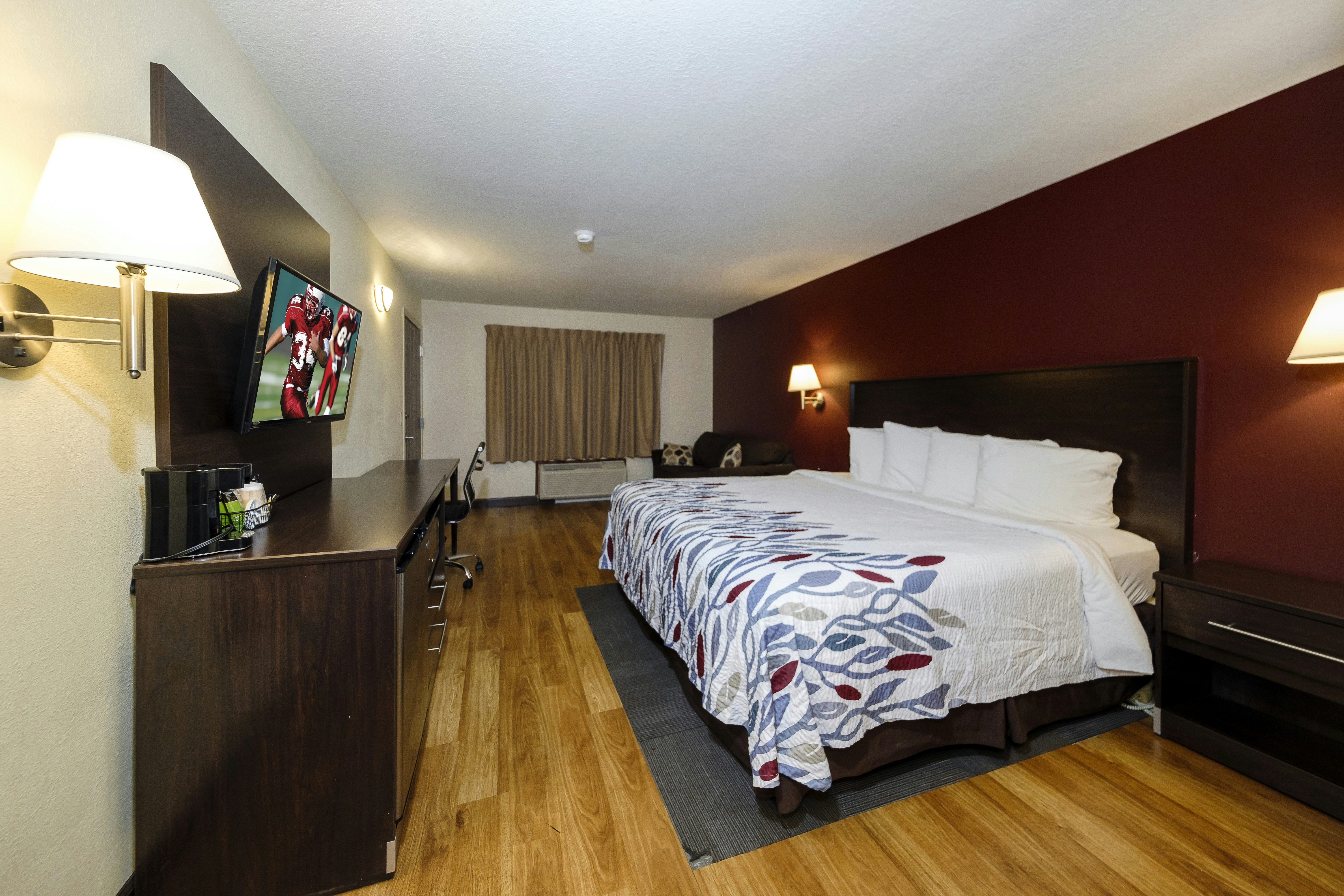 Red Roof Inn Osage Beach – Lake of the Ozarks