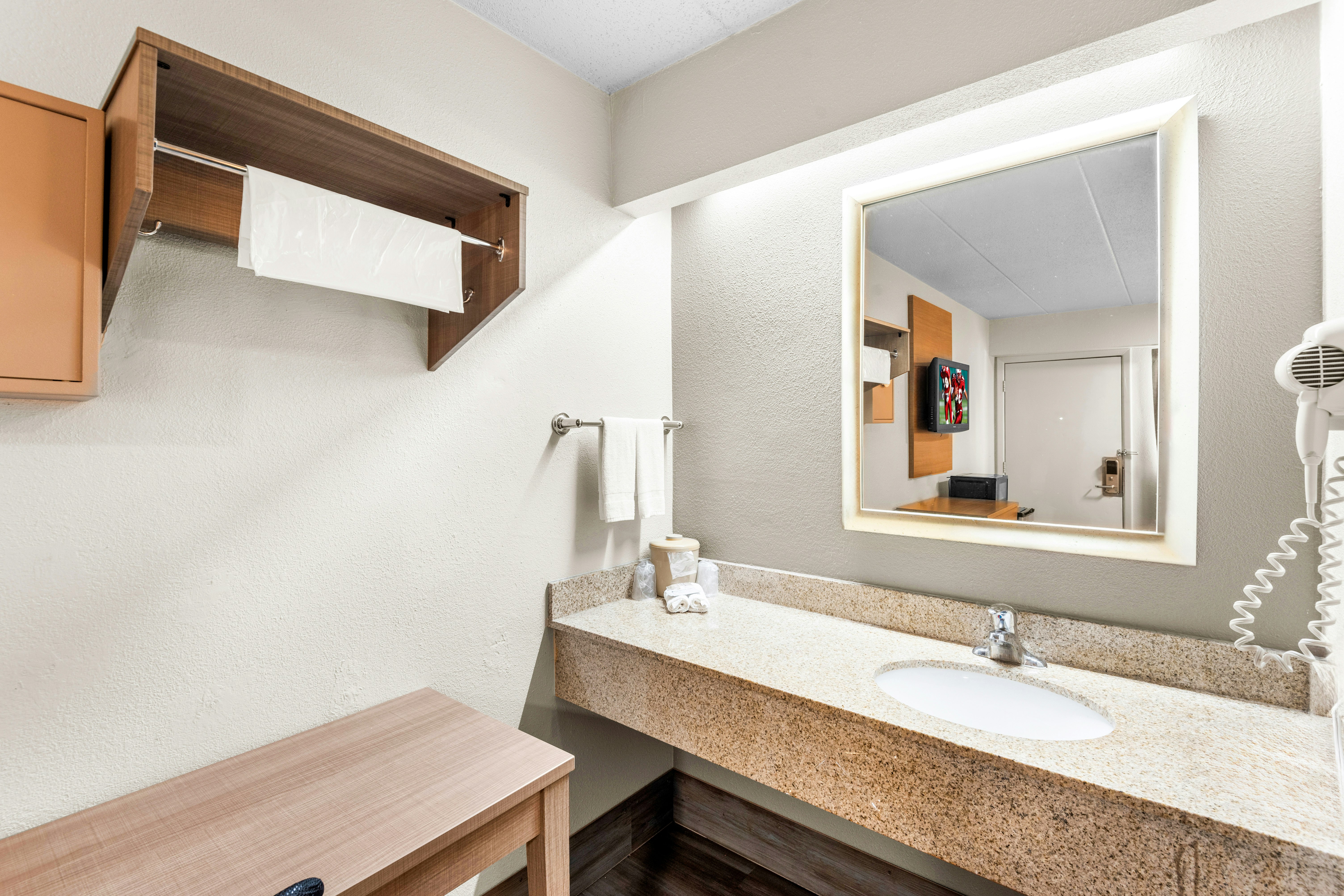 Red Roof Inn Indianapolis North – College Park