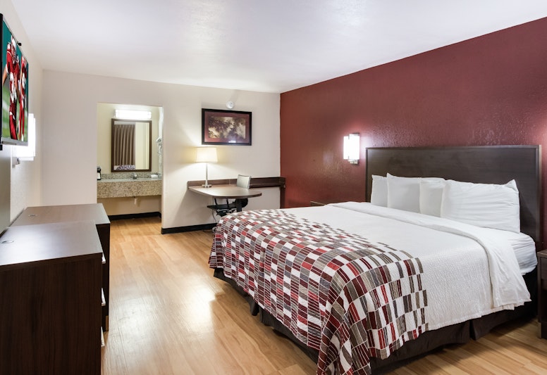 Red Roof Inn Suites Commerce – Athens