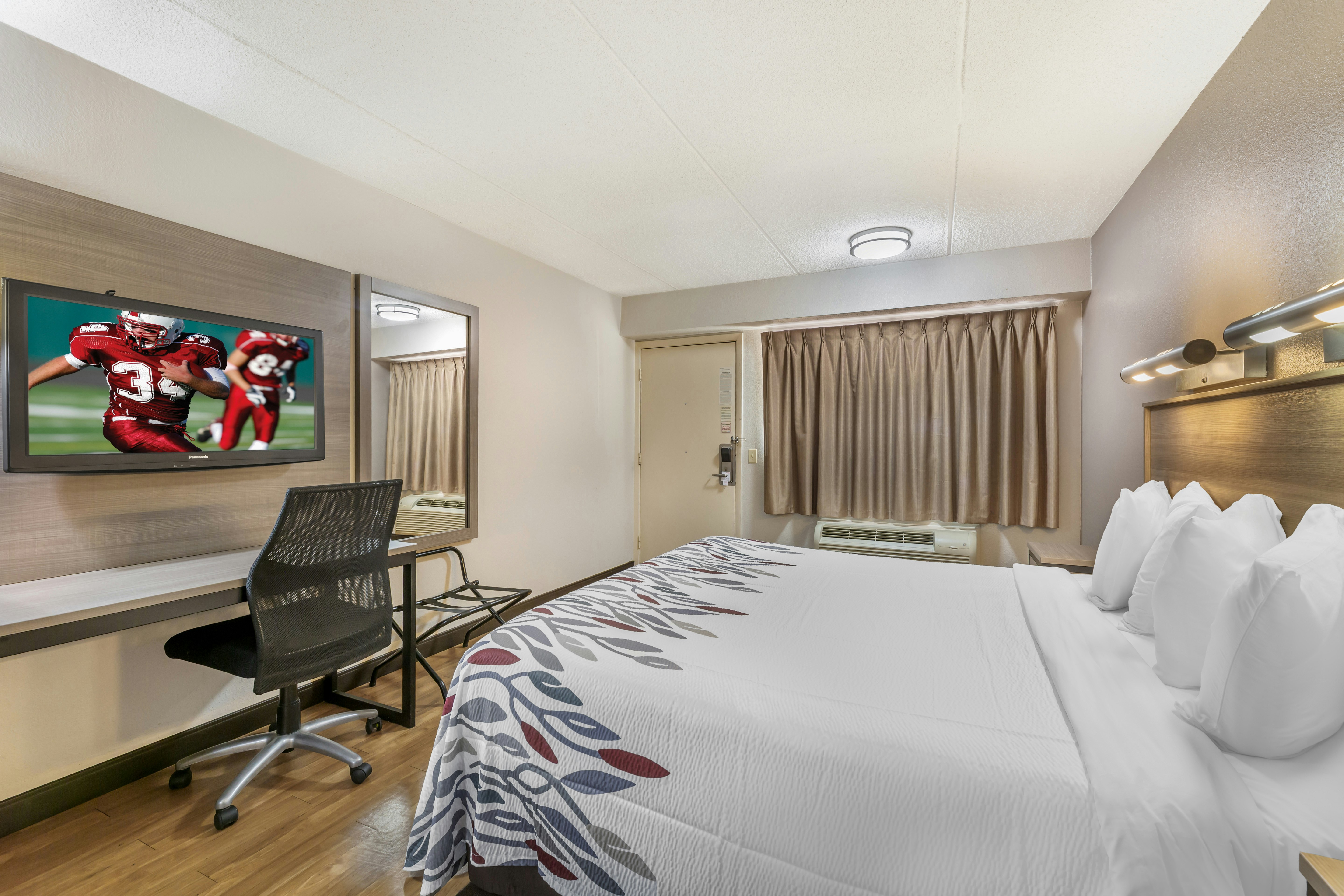 Red Roof Inn Erie – I-90