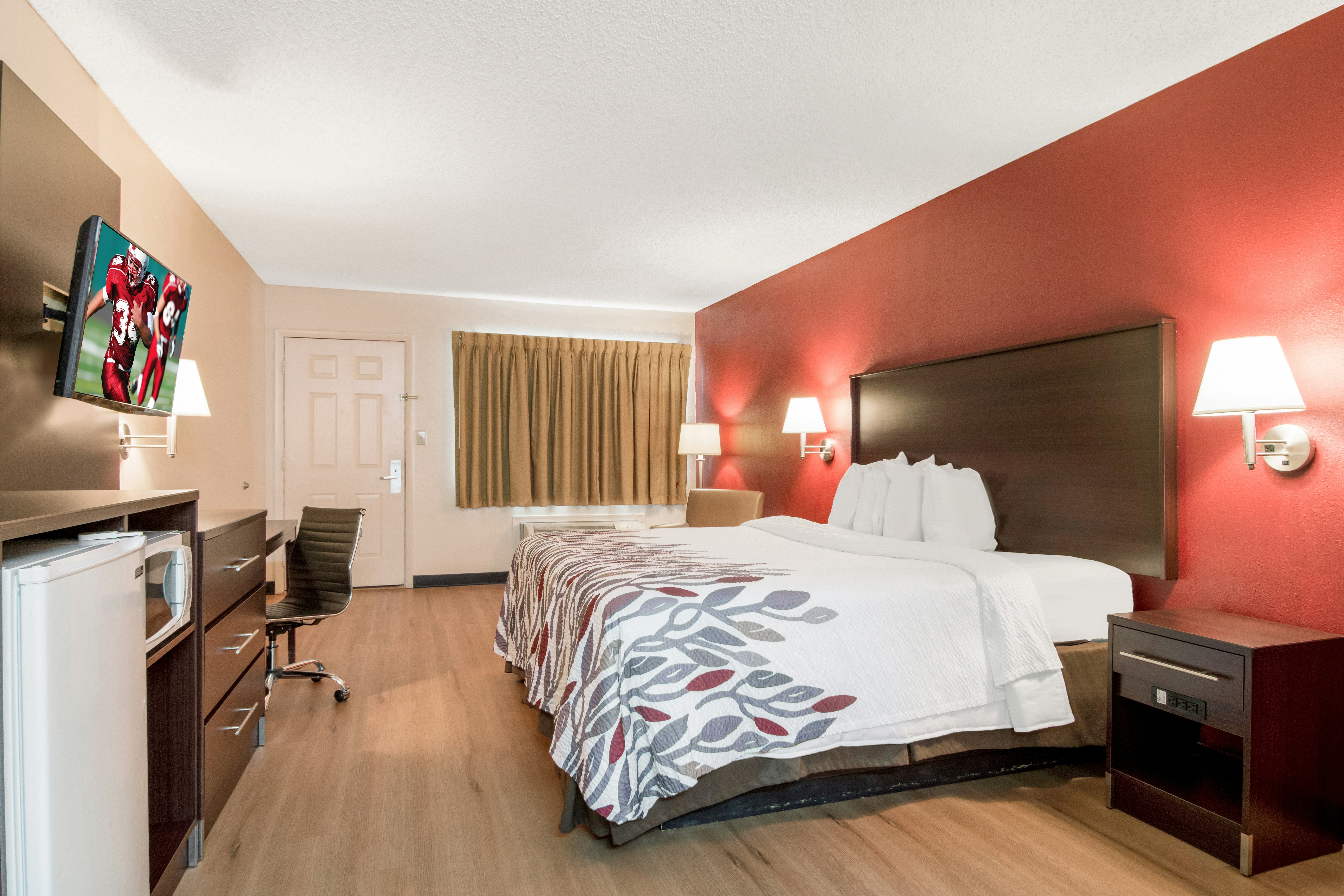 Red Roof Inn Acworth – Emerson/ LakePoint South