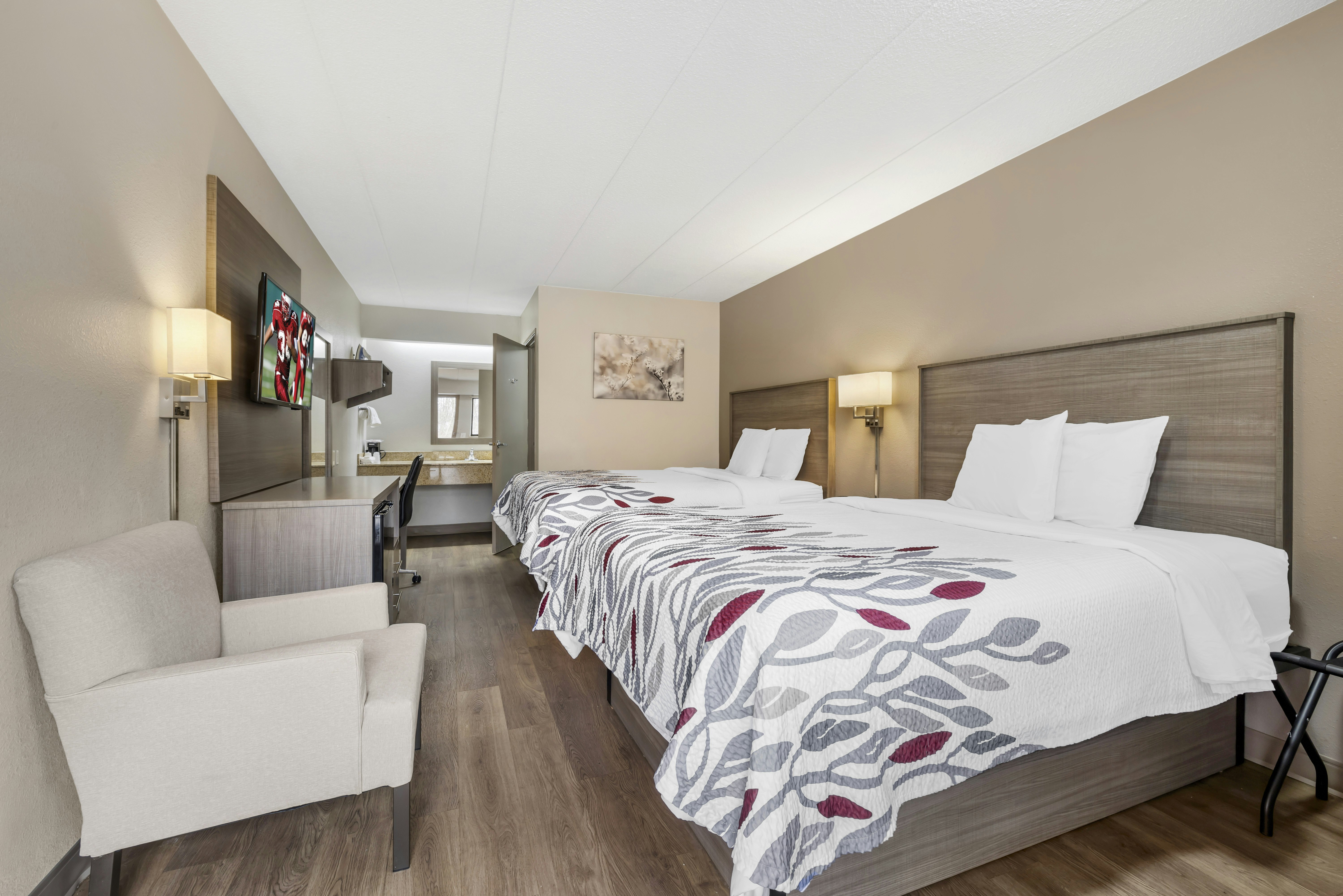 Deluxe 2 Queen Beds Non-Smoking