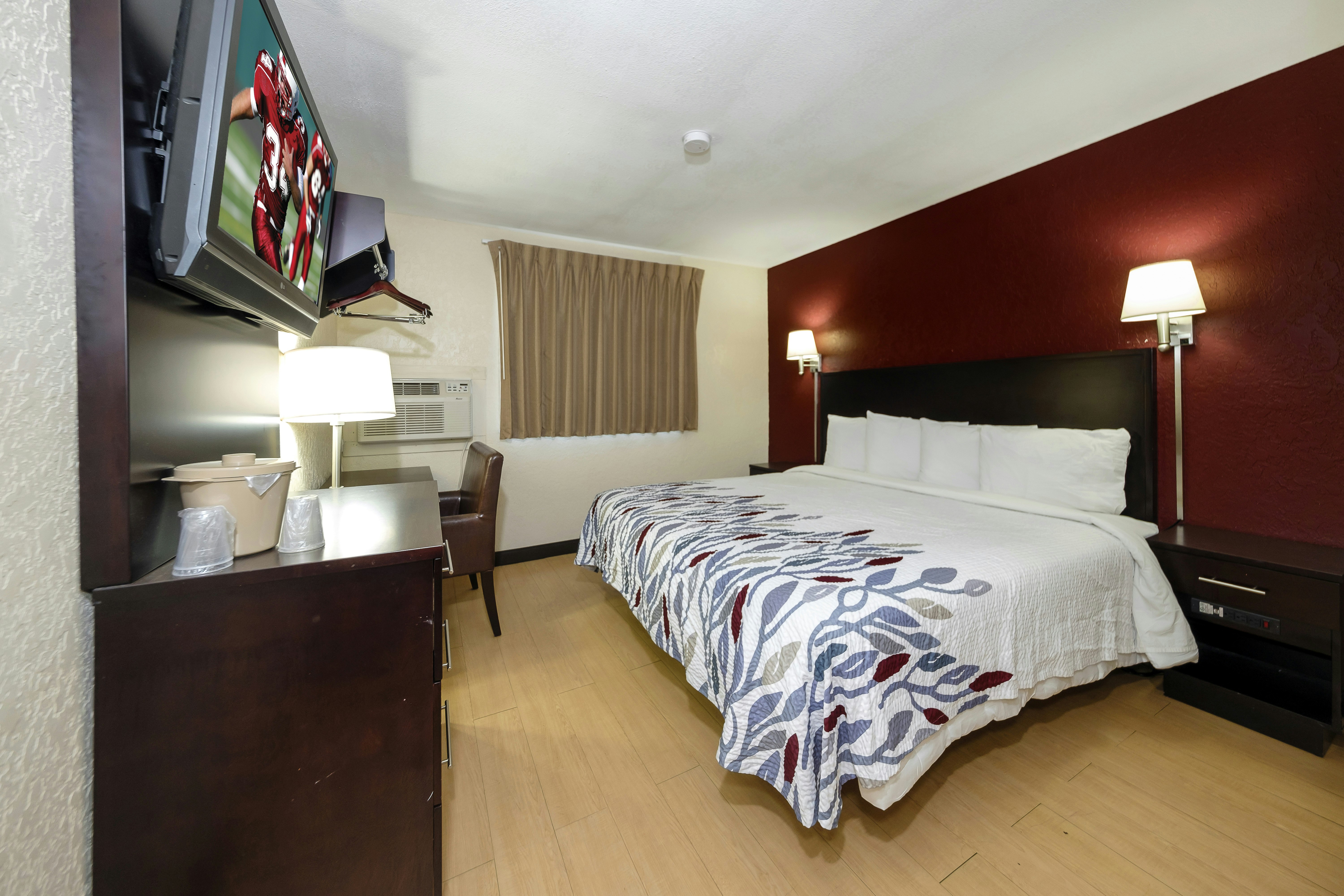 Red Roof Inn Jacksonville – Cruise Port