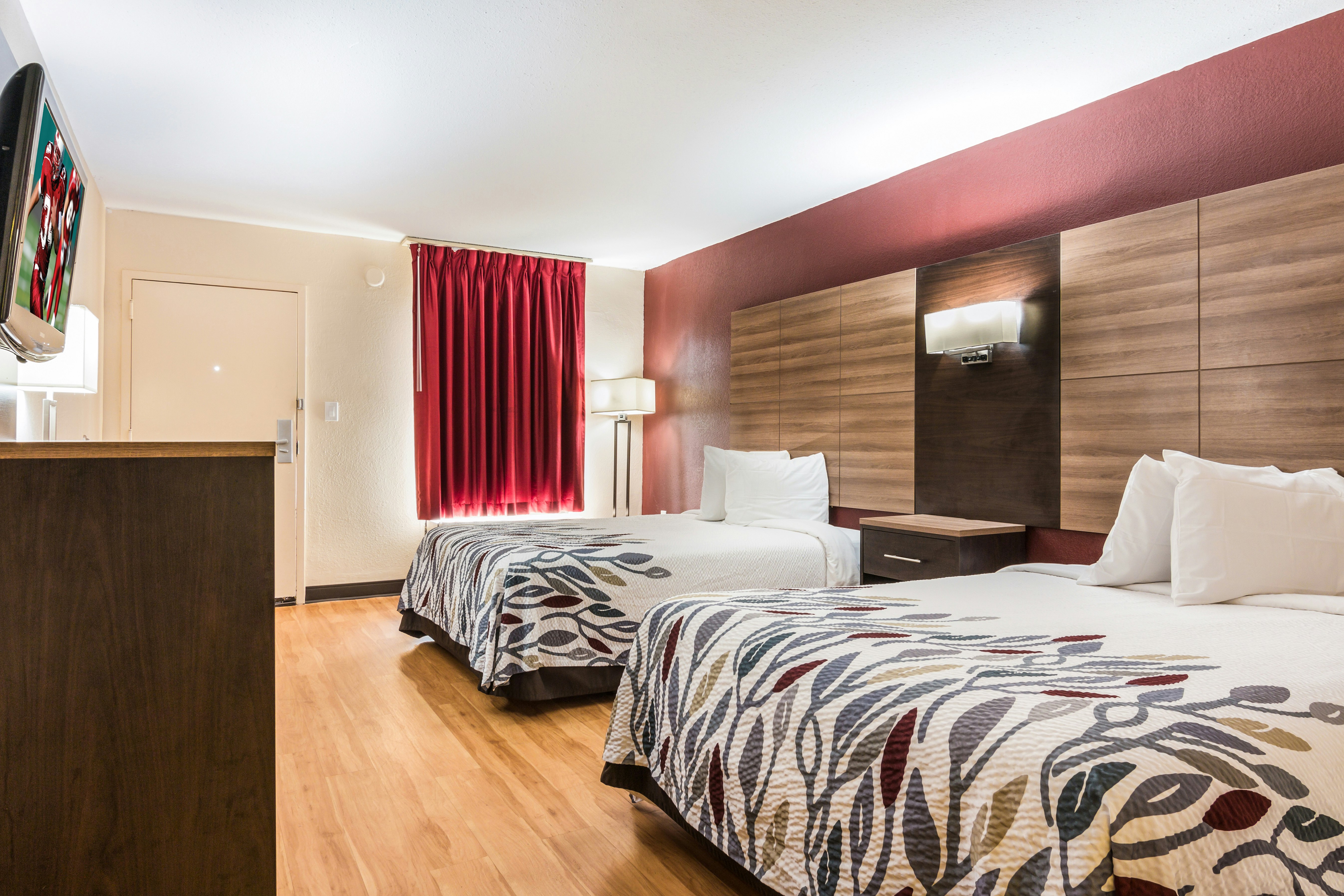 ADA Deluxe 2 Full Beds Non-Smoking