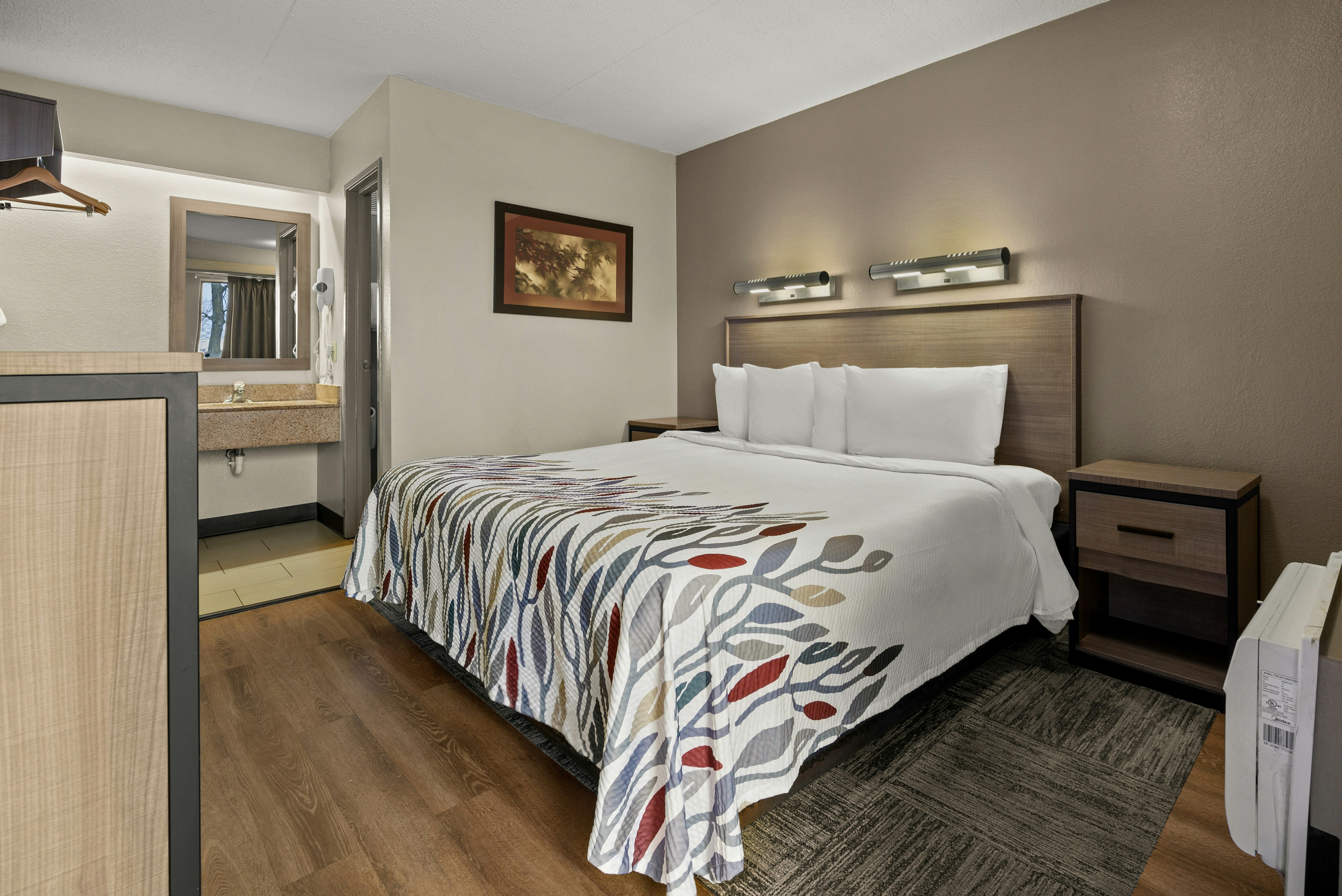 Deluxe King Bed Non-Smoking