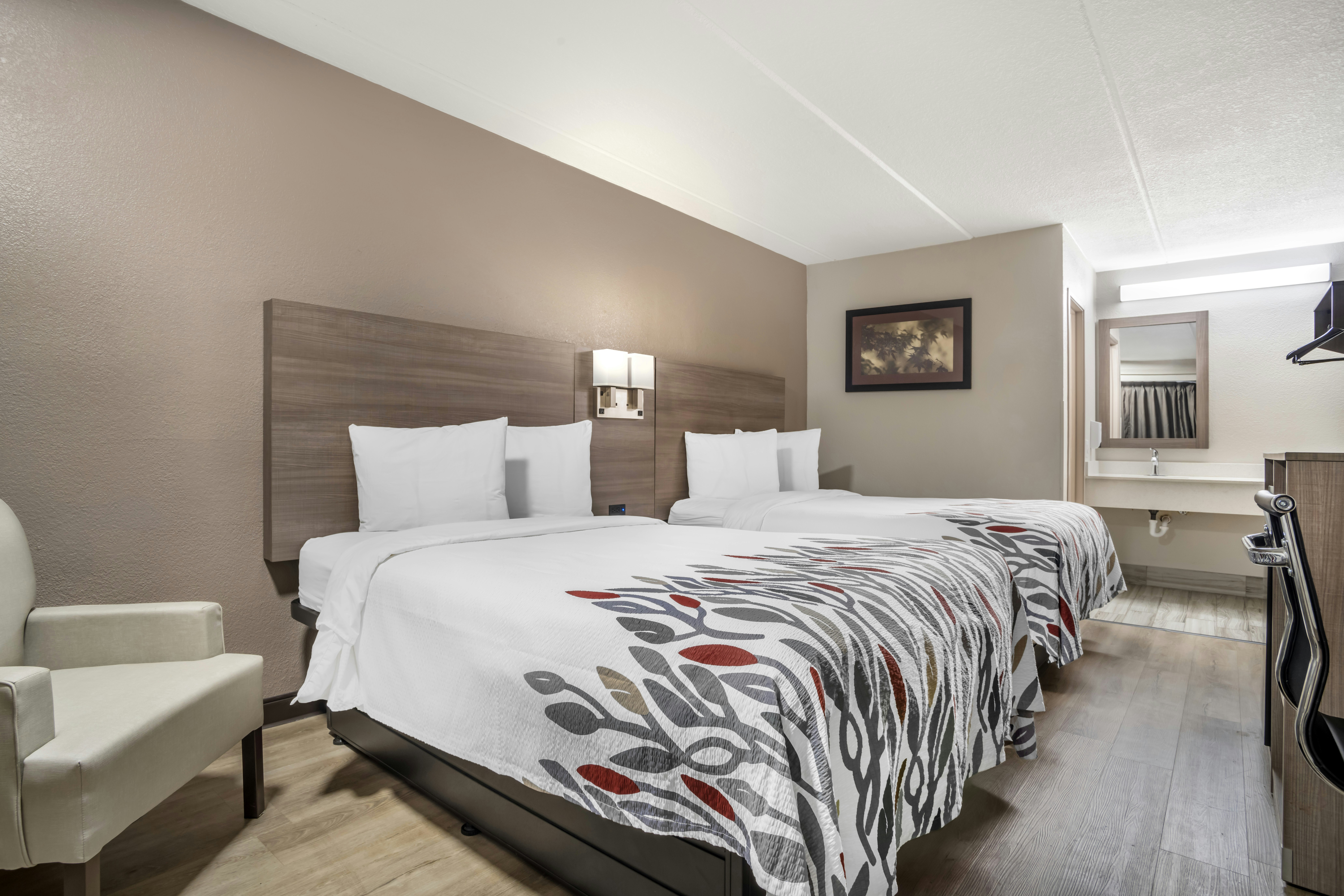 Deluxe 2 Full Beds Non-Smoking