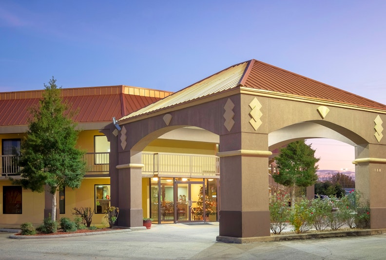 Red Roof Inn Suites Oxford