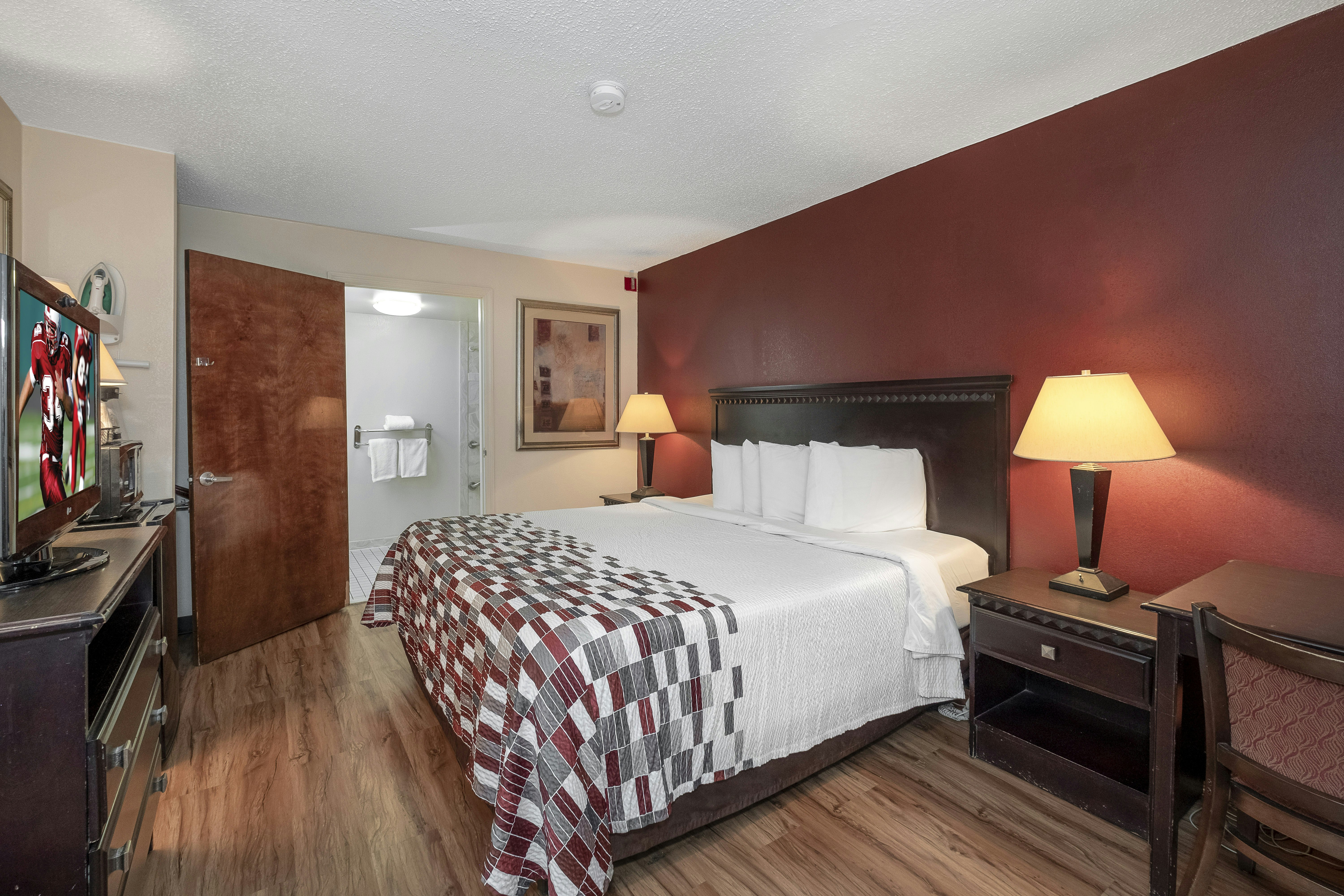 Red Roof Inn Suites Oxford