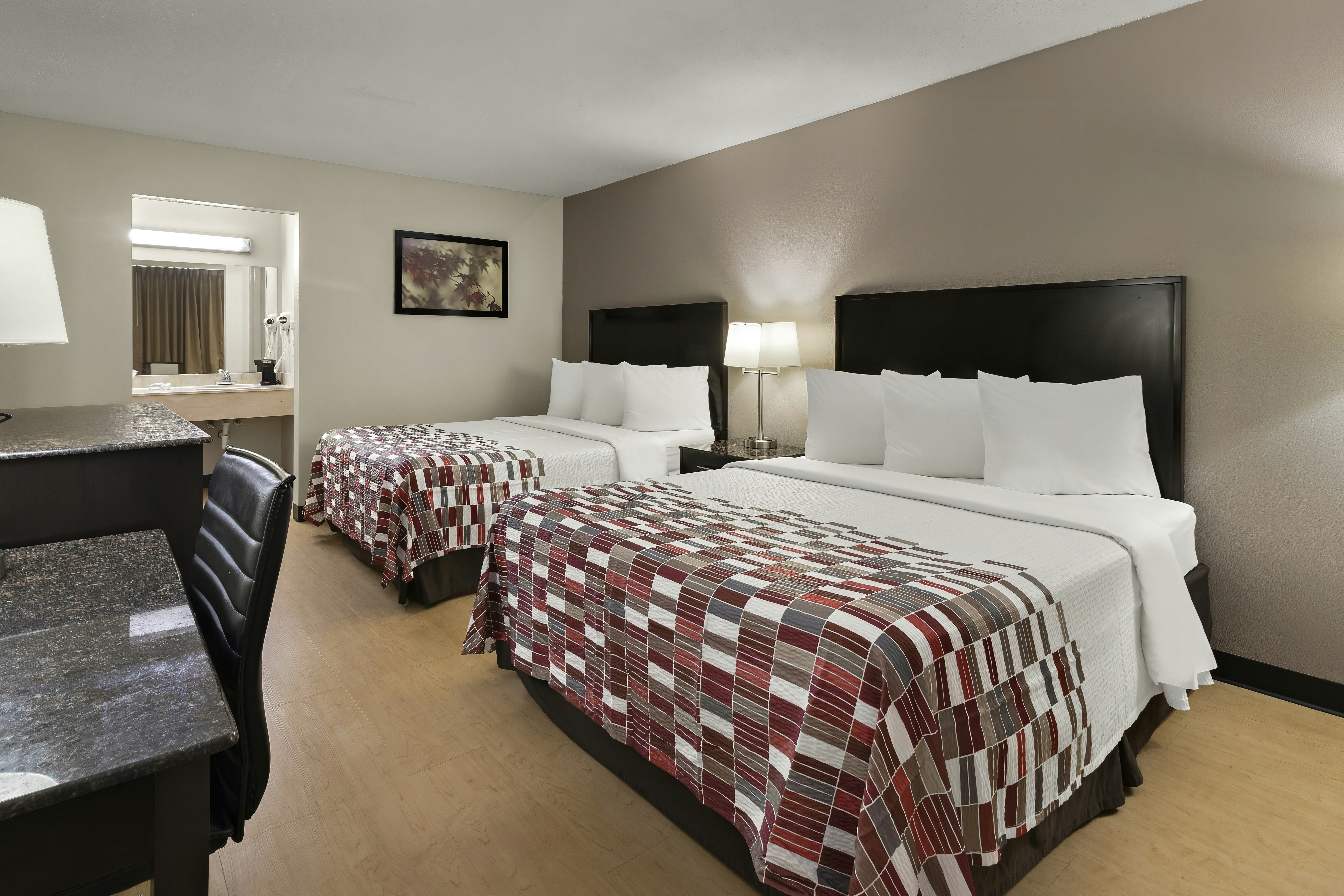 Red Roof Inn Suites Cave City