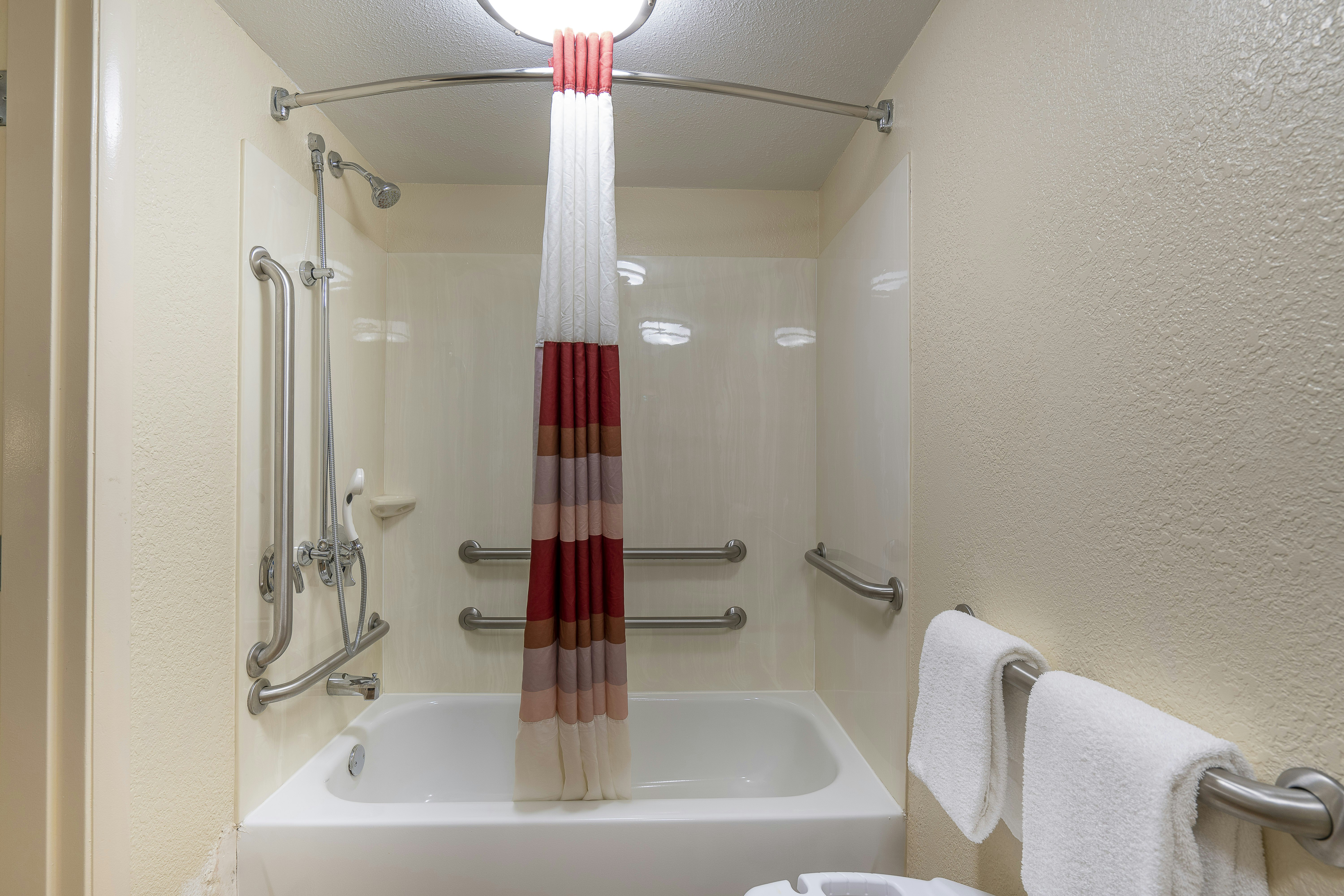 Red Roof Inn Suites Jacksonville, NC