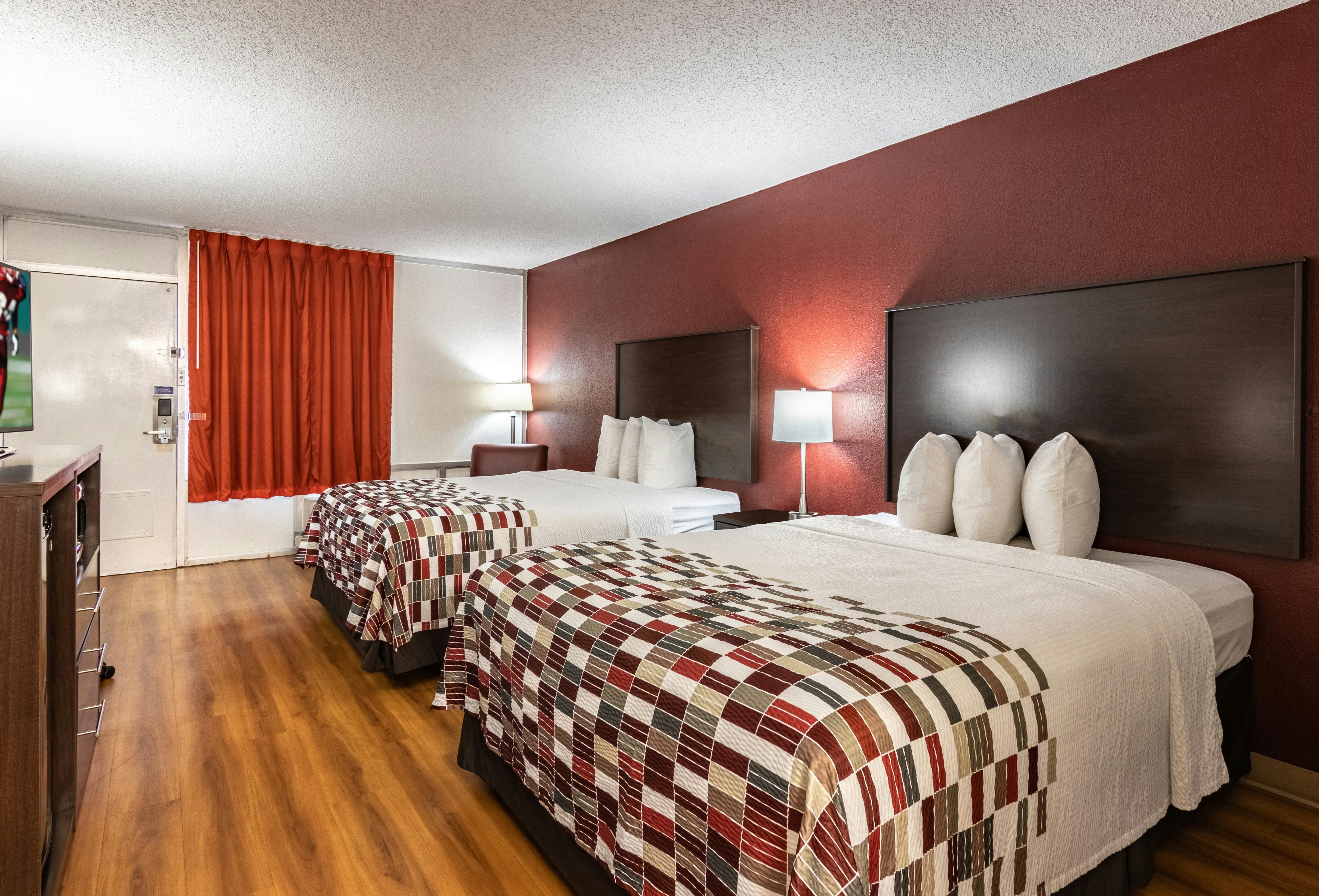Red Roof Inn Forsyth