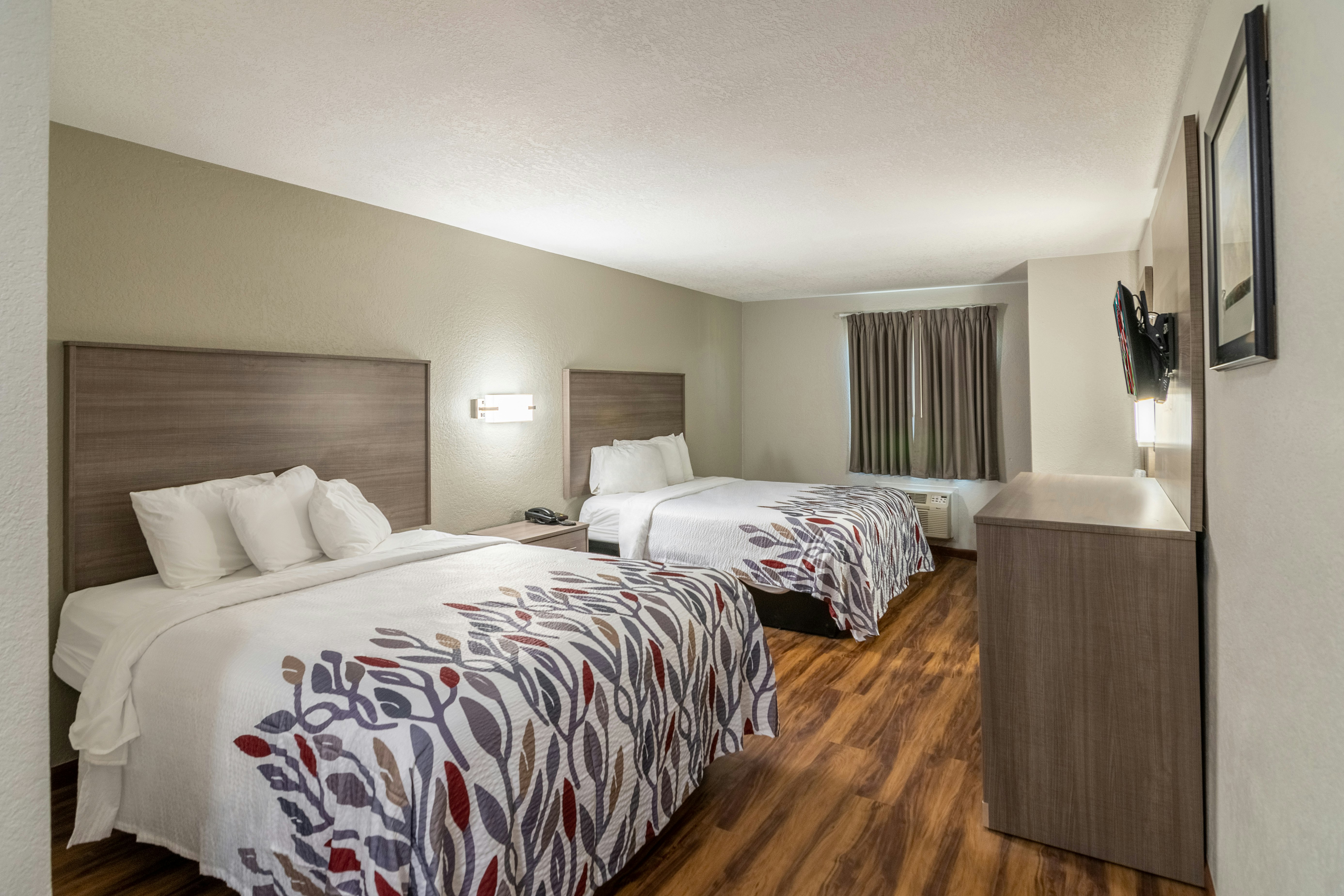 Deluxe 2 Queen Beds with Kitchen Non-Smoking
