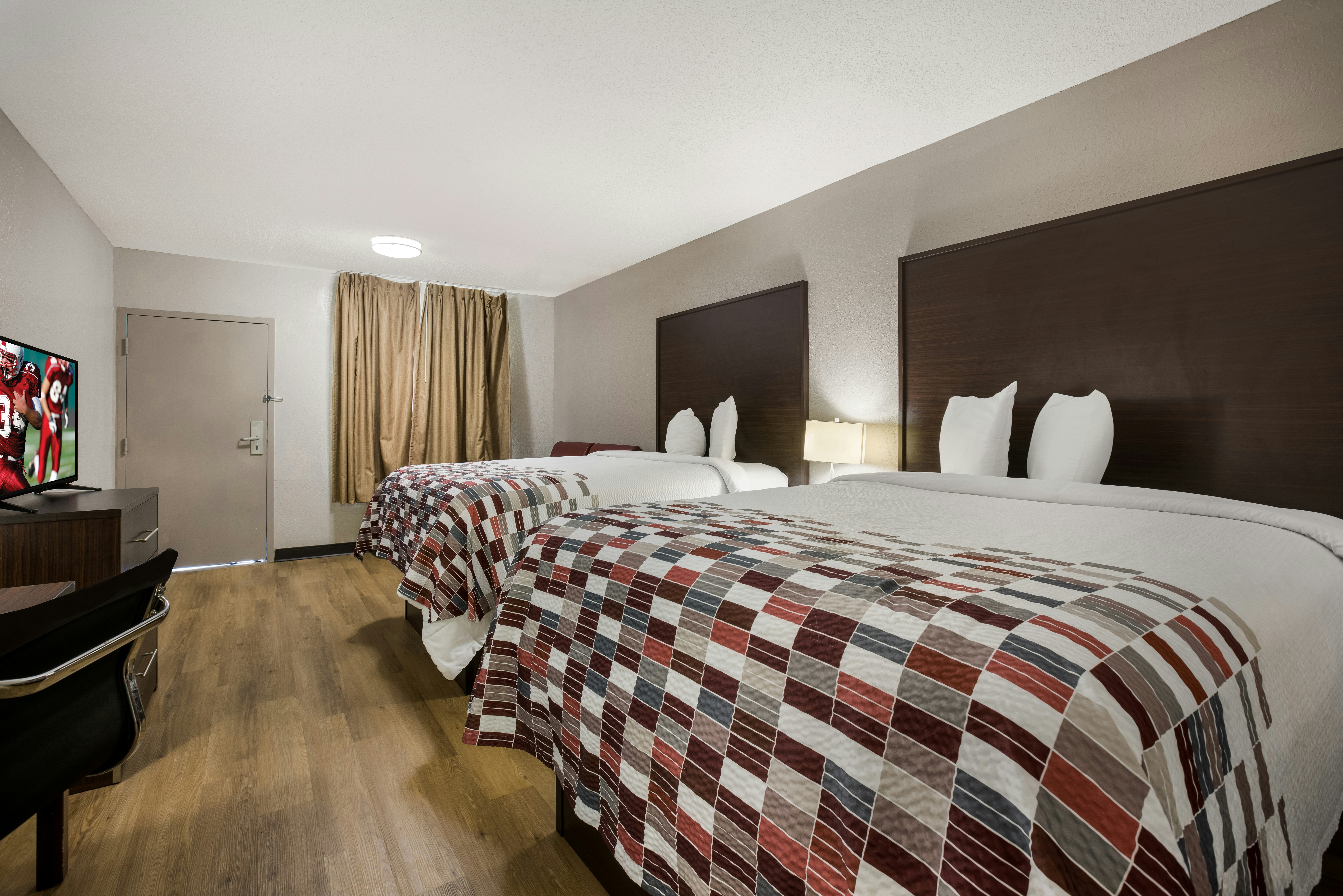 Red Roof Inn Suites Statesboro – University