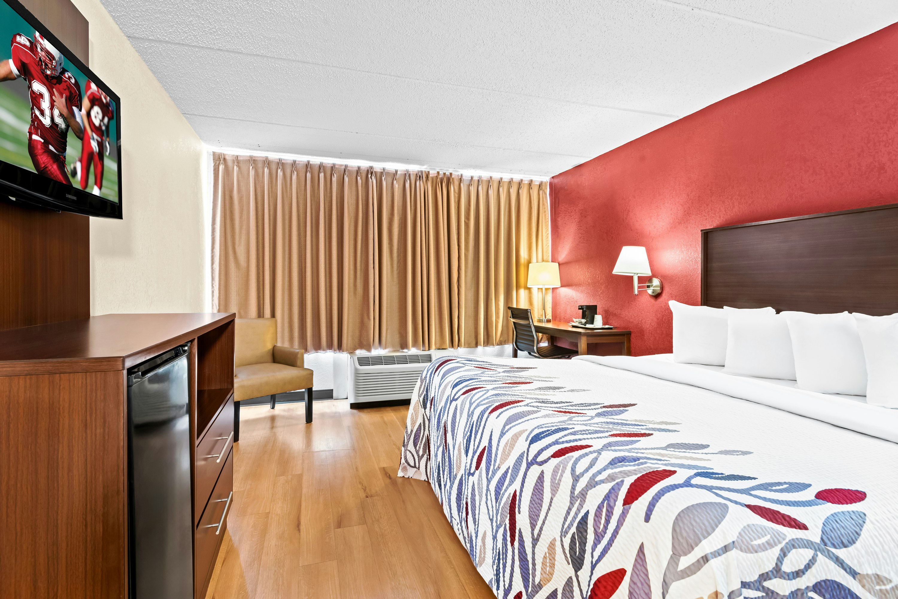 Red Roof Inn Cortland