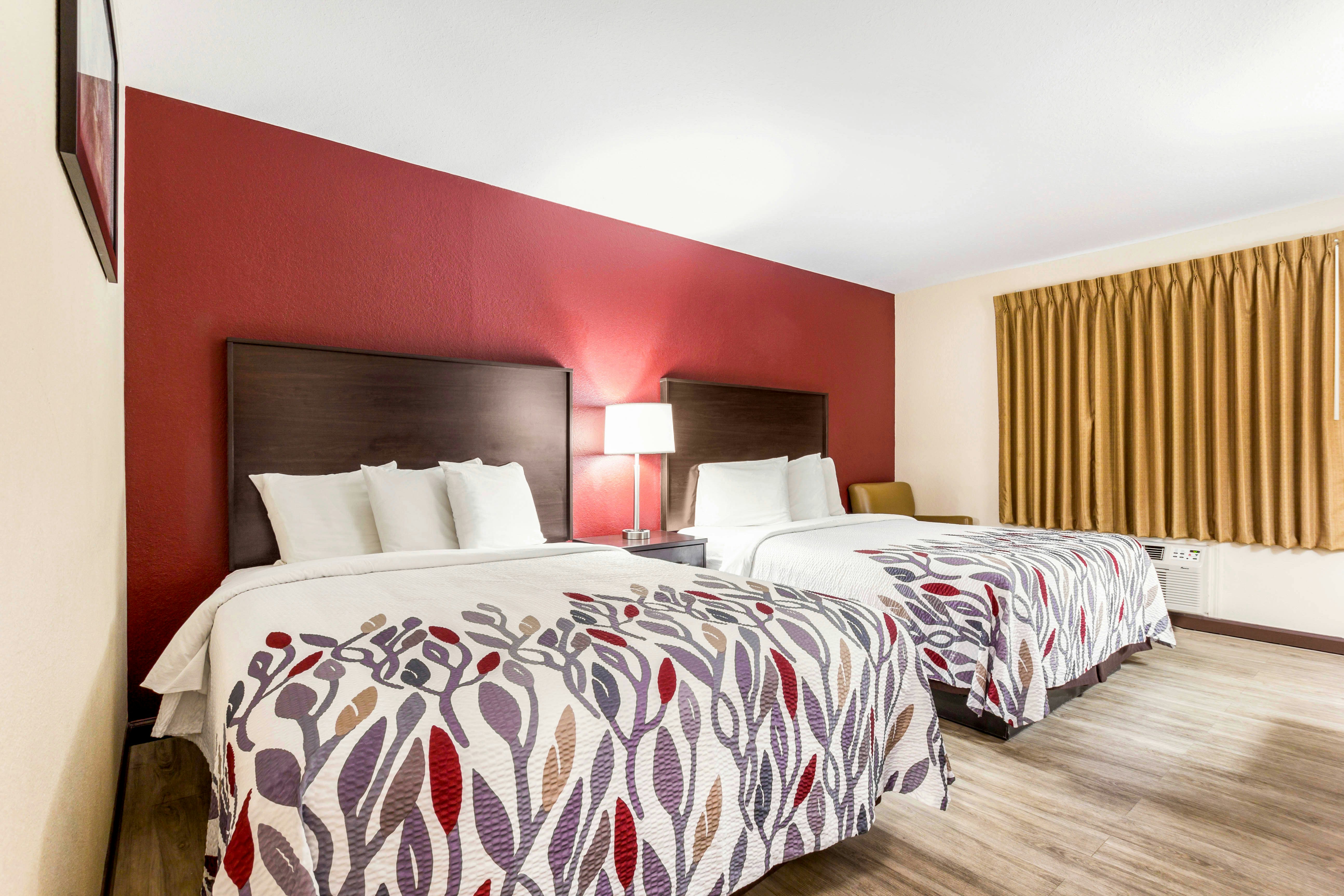 2 Queen Beds Non-Smoking