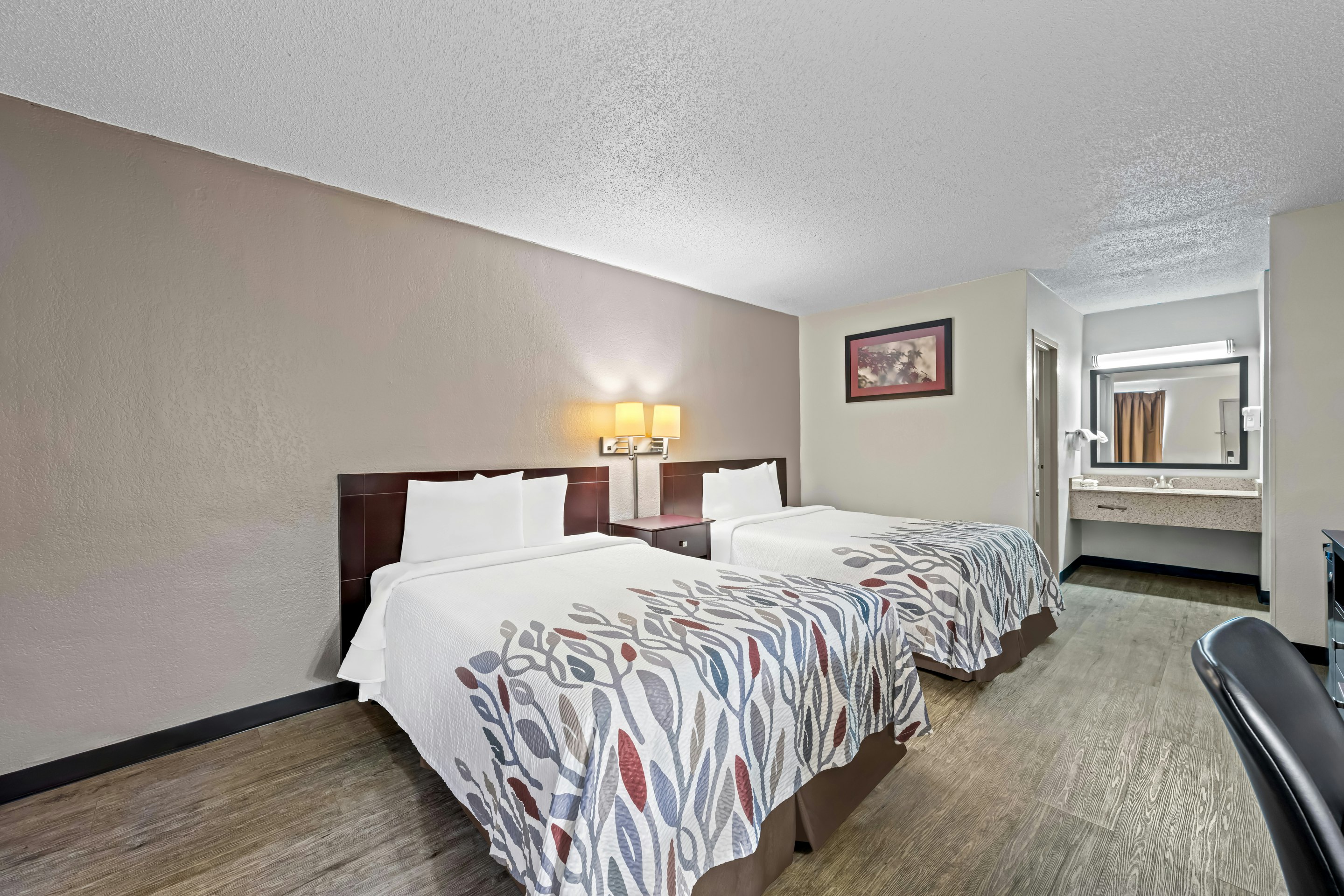 Deluxe 2 Full Beds Non-Smoking