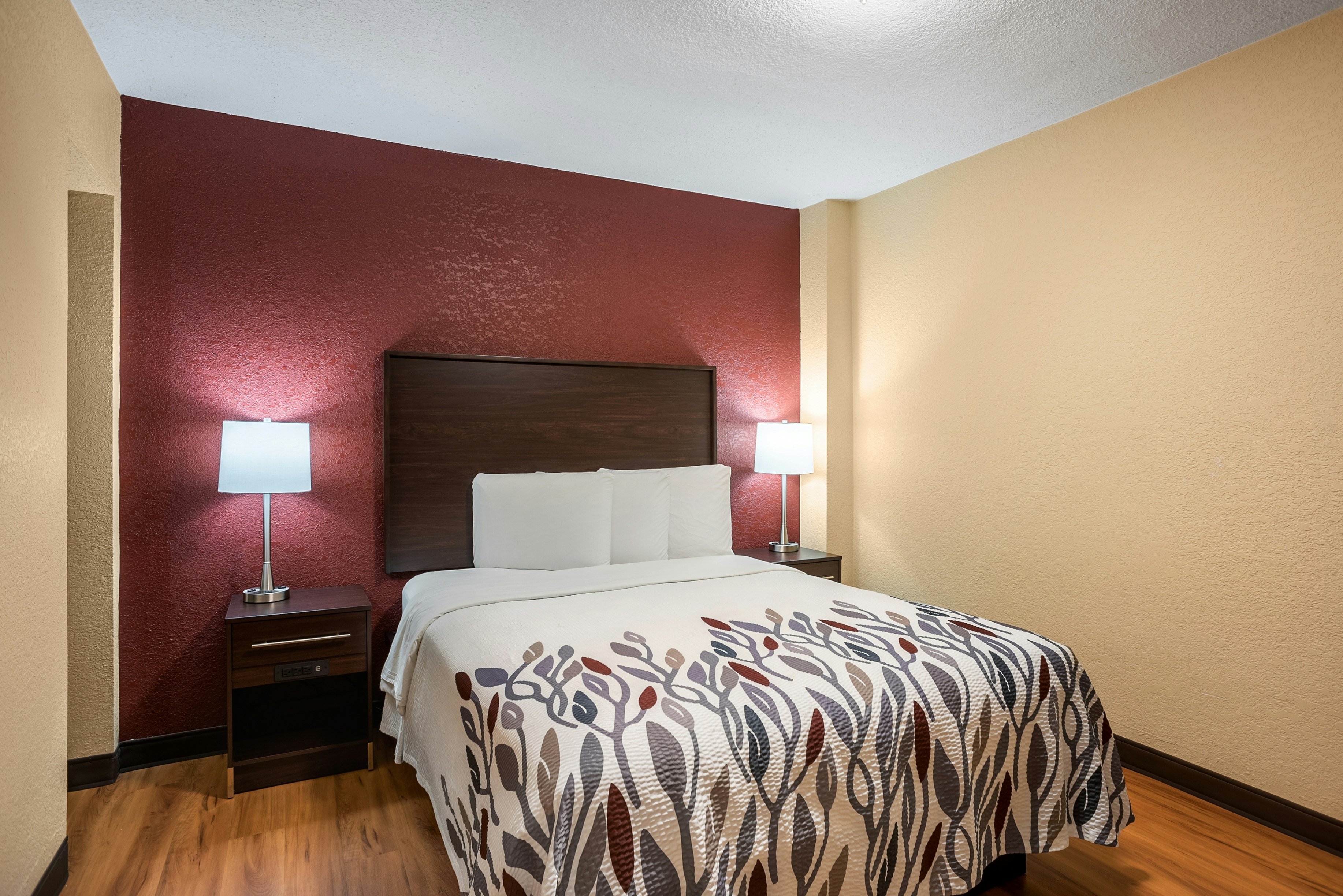 Red Roof Inn Des Moines