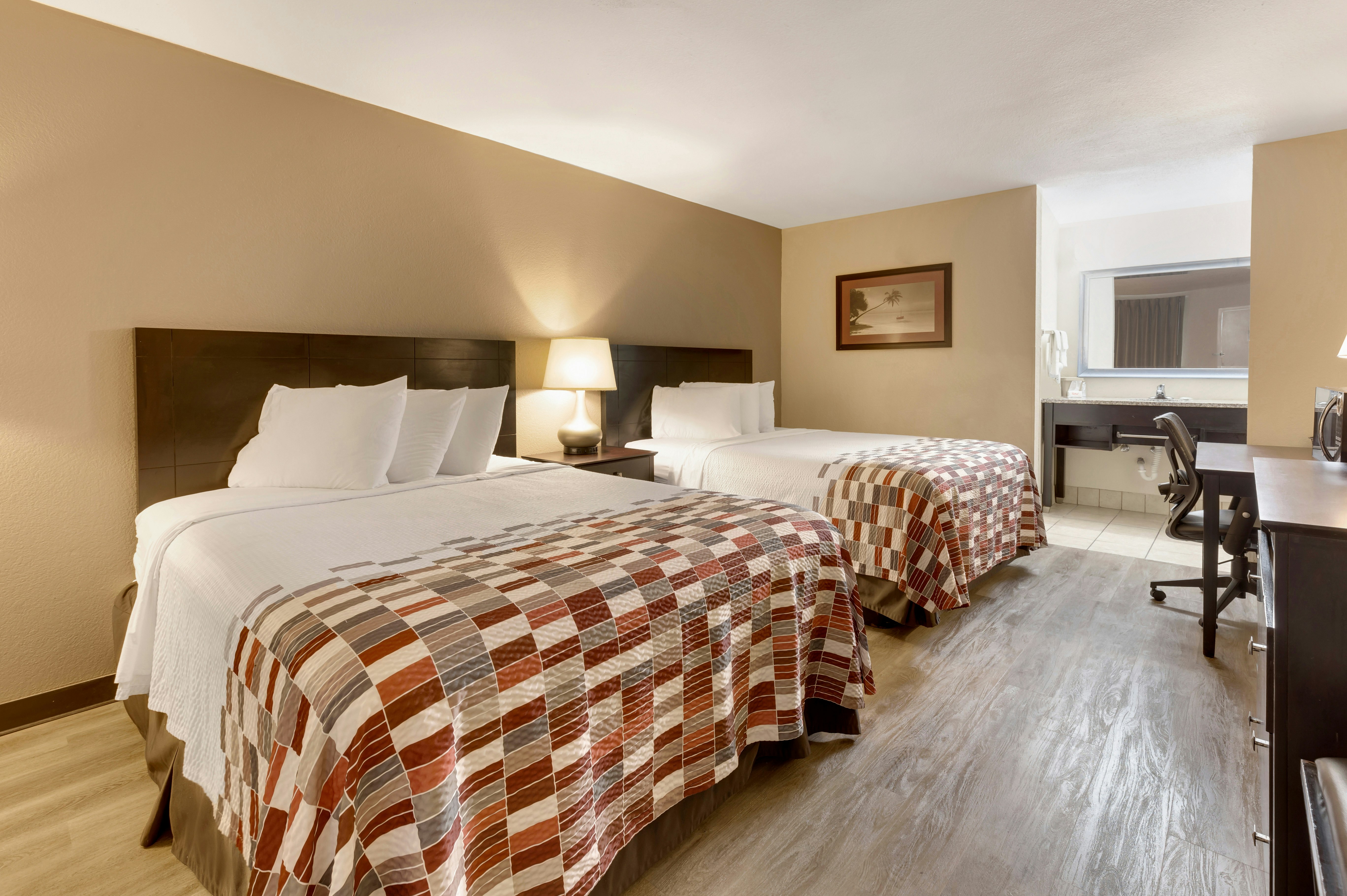 Superior 2 Queen Beds Non-Smoking
