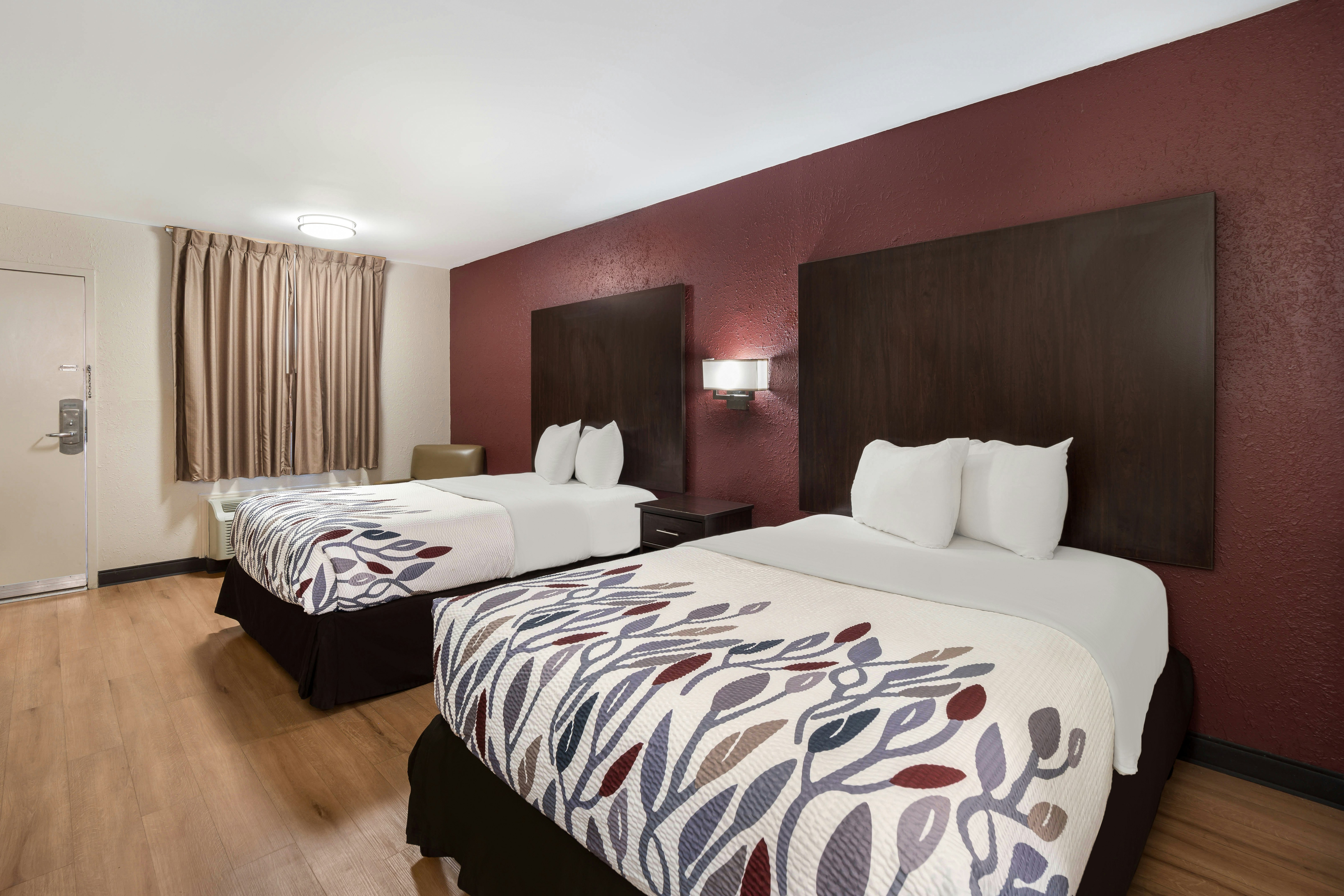 Deluxe 2 Full Bed Non-Smoking