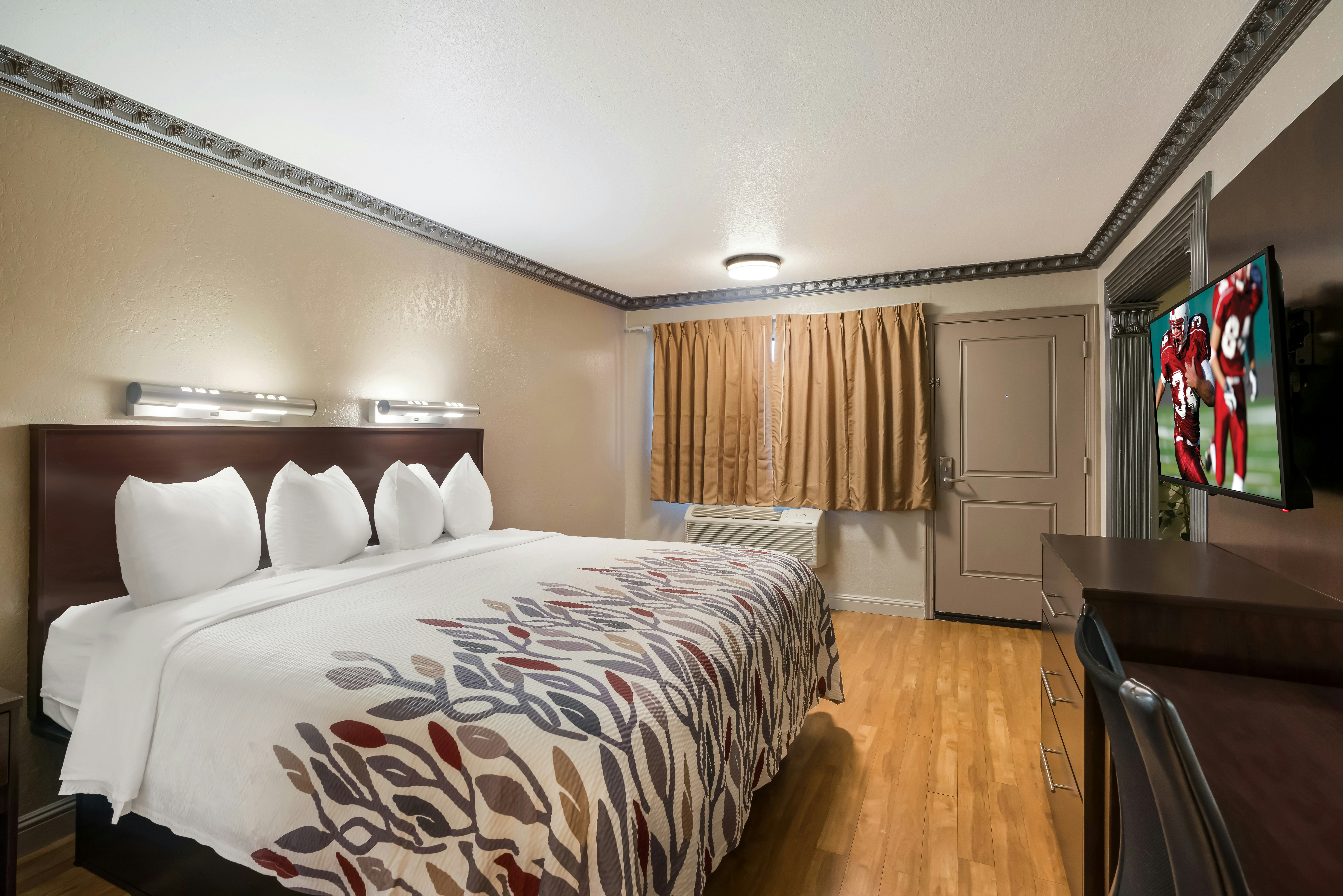 Red Roof Inn Stockton