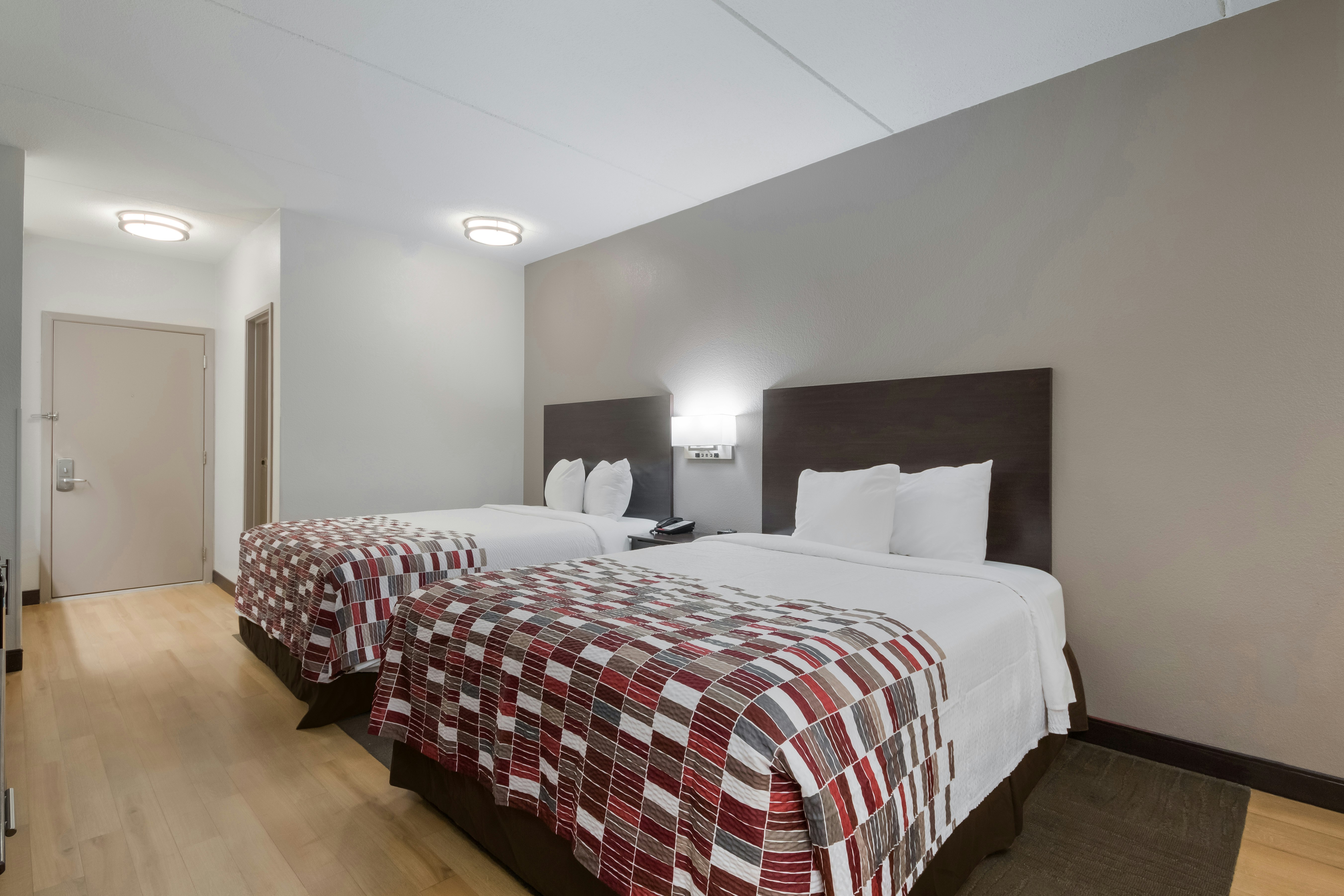 Deluxe 2 Queen Beds Non-Smoking