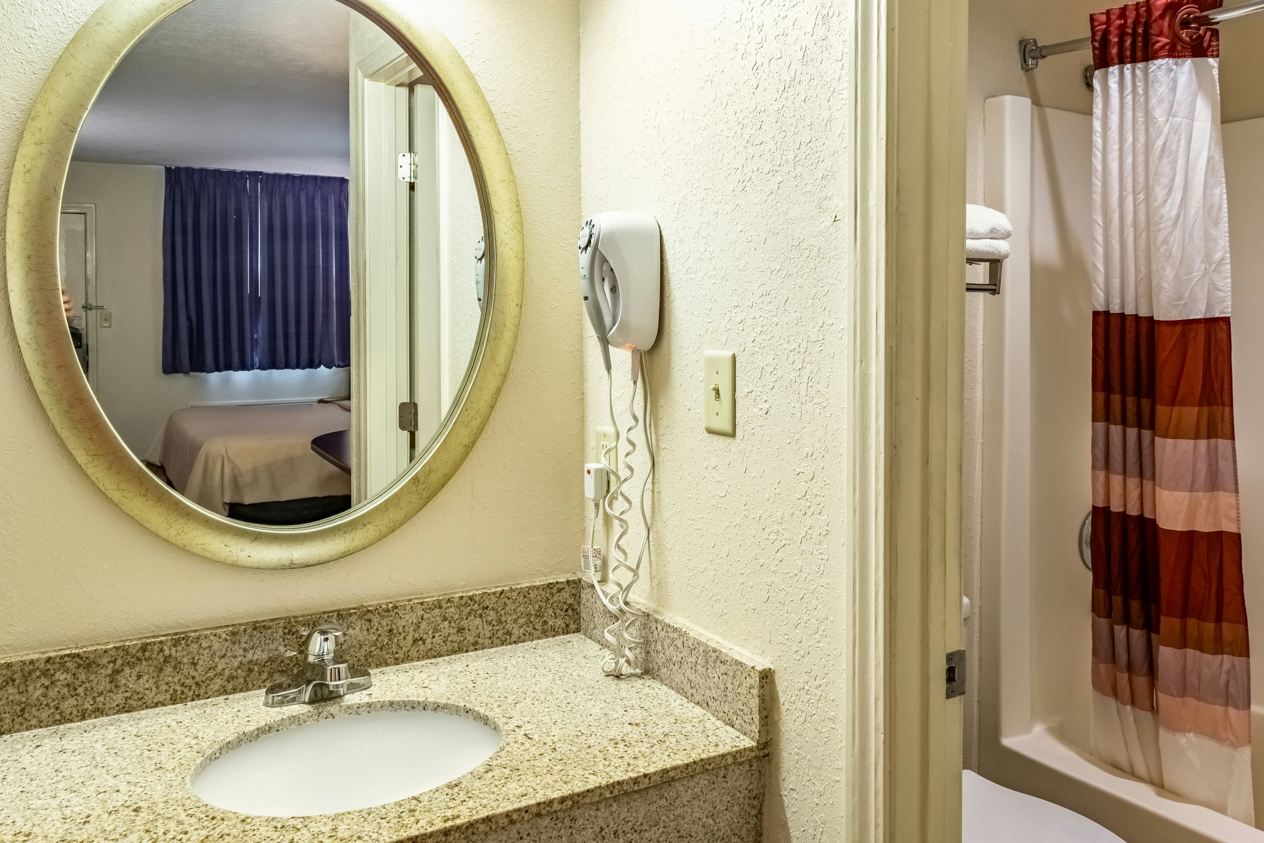Red Roof Inn Columbus – Taylorsville/ Edinburgh