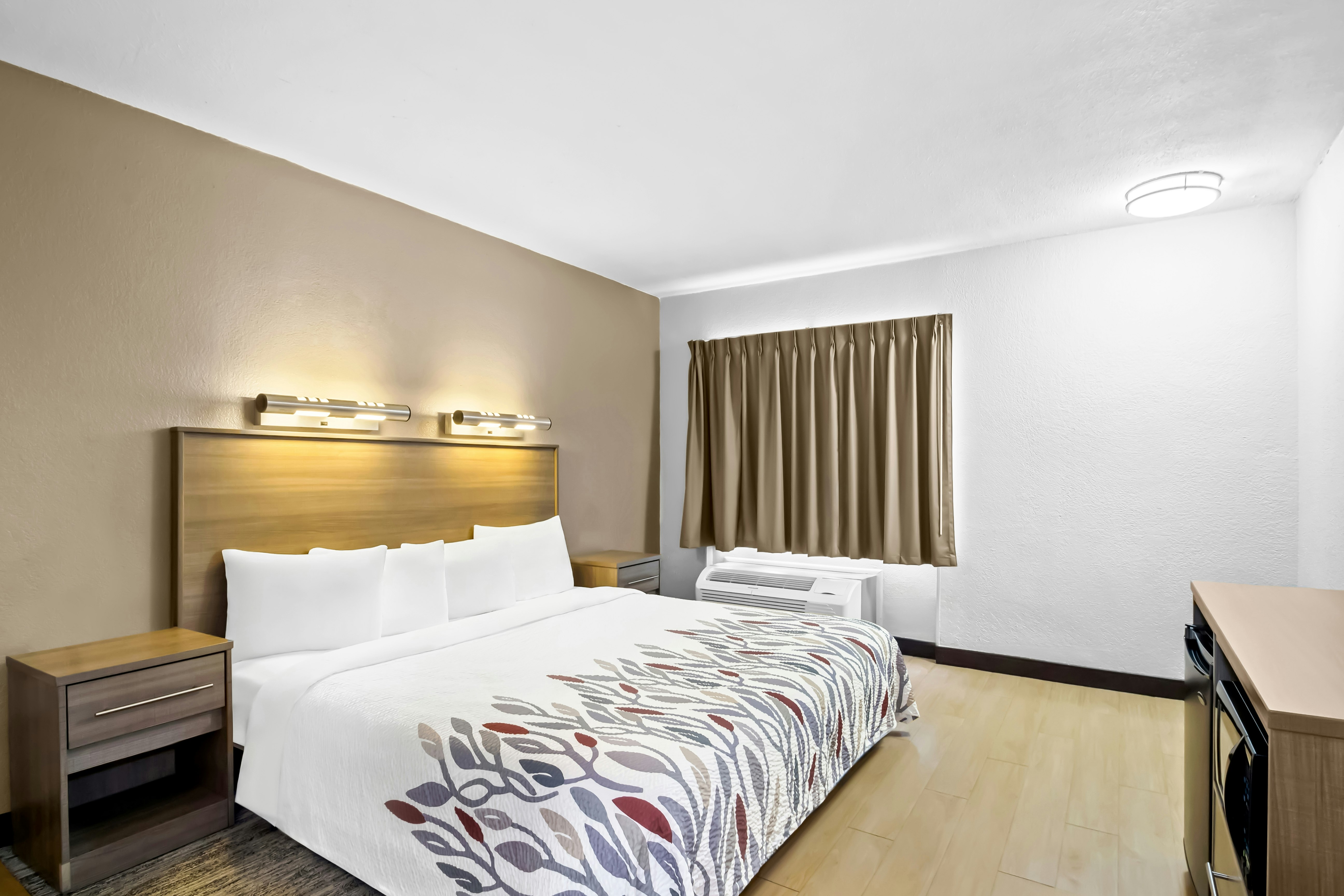 Red Roof Inn Myrtle Beach Hotel – Market Common
