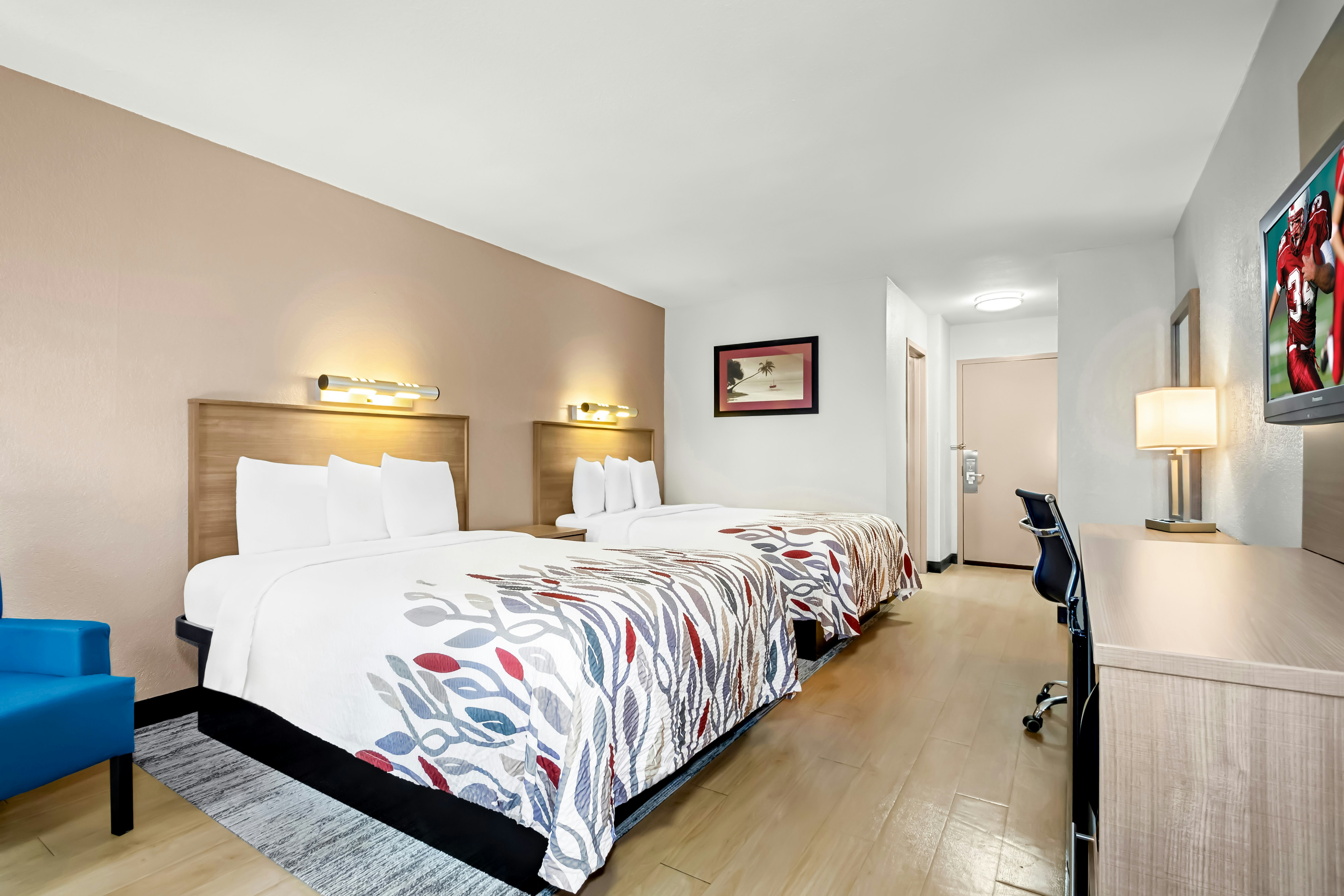 Deluxe 2 Full Beds Non-Smoking