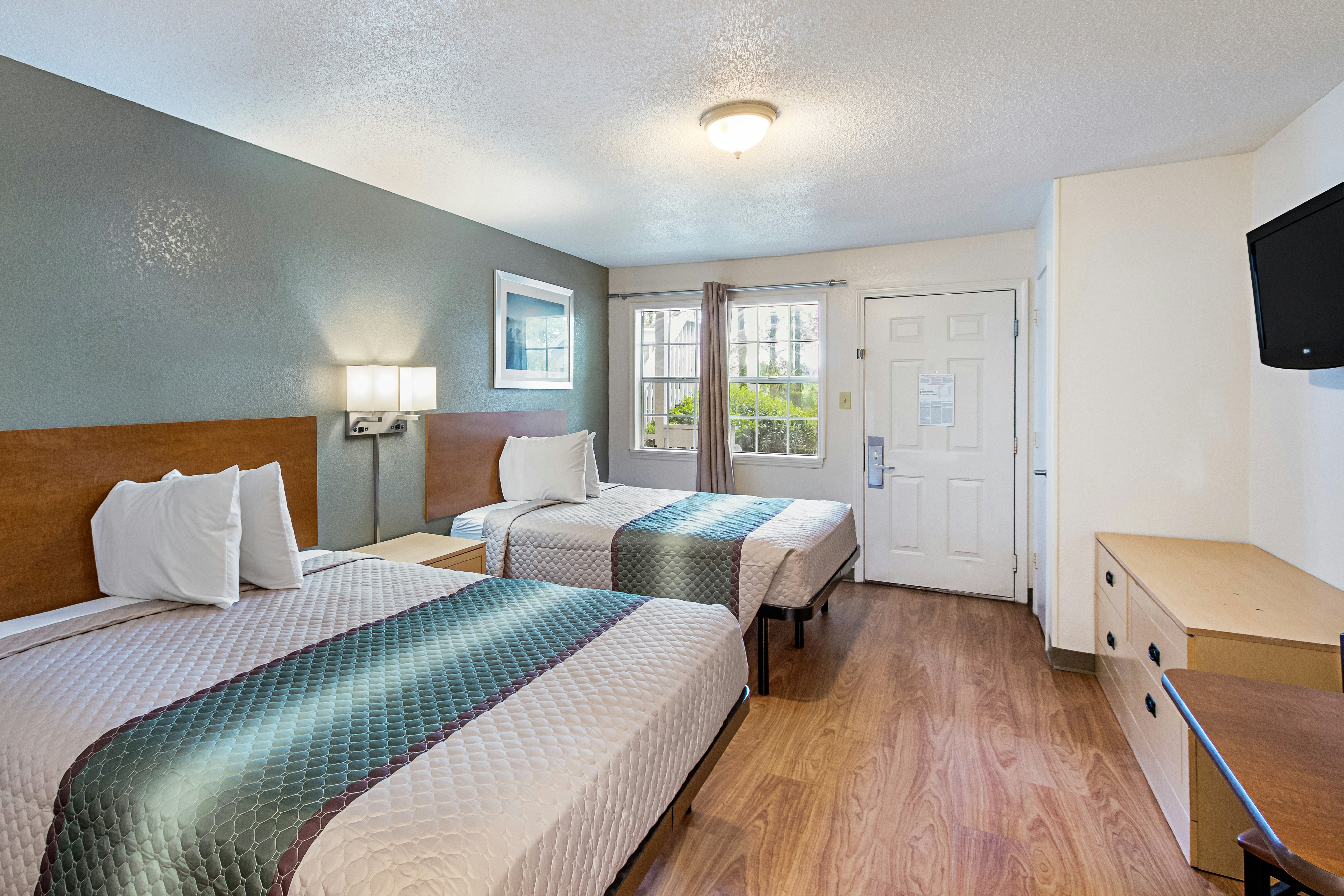 Studio 2 Full Beds Non-Smoking