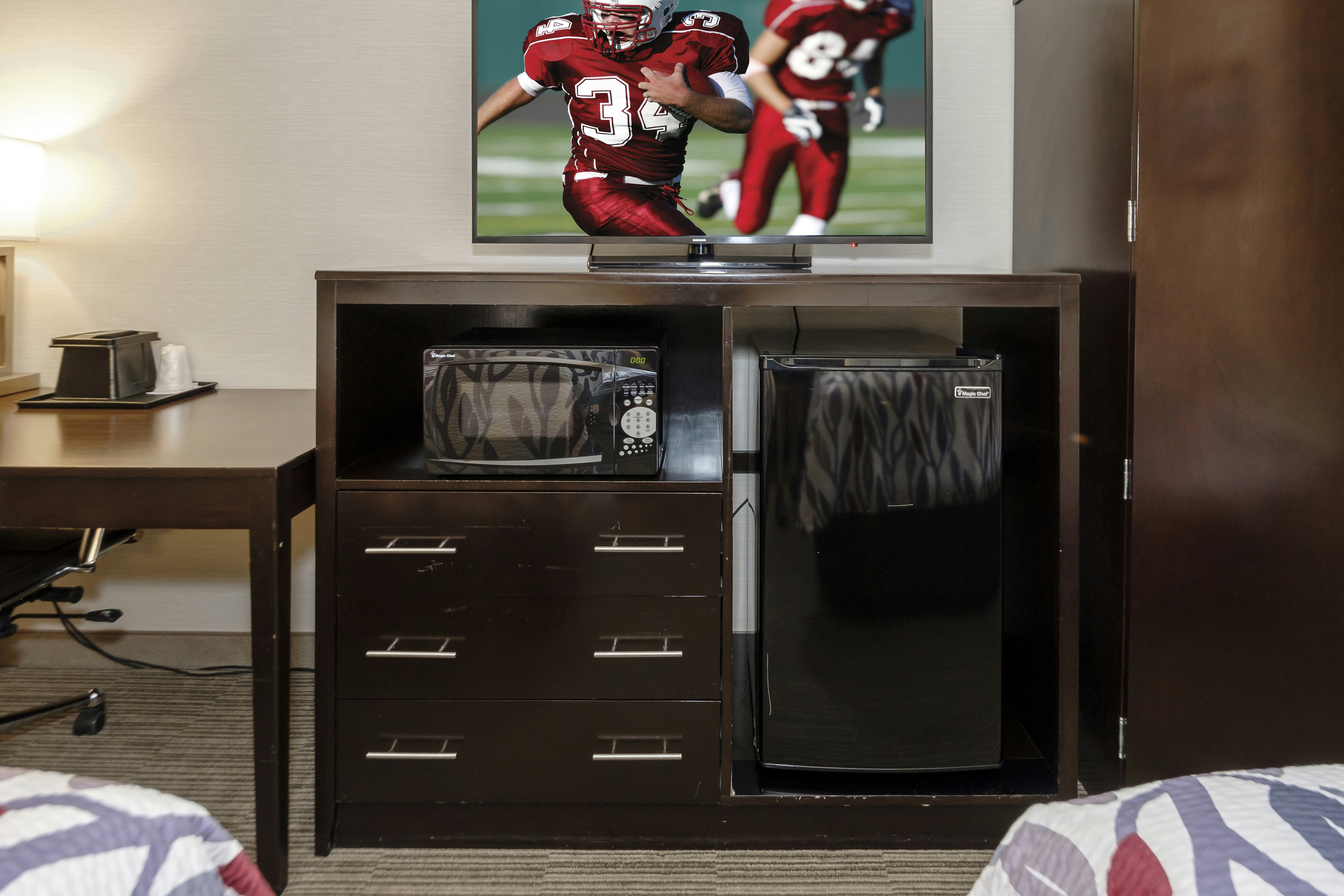 Red Roof Inn Suites Newburgh – Stewart Airport/ West Point