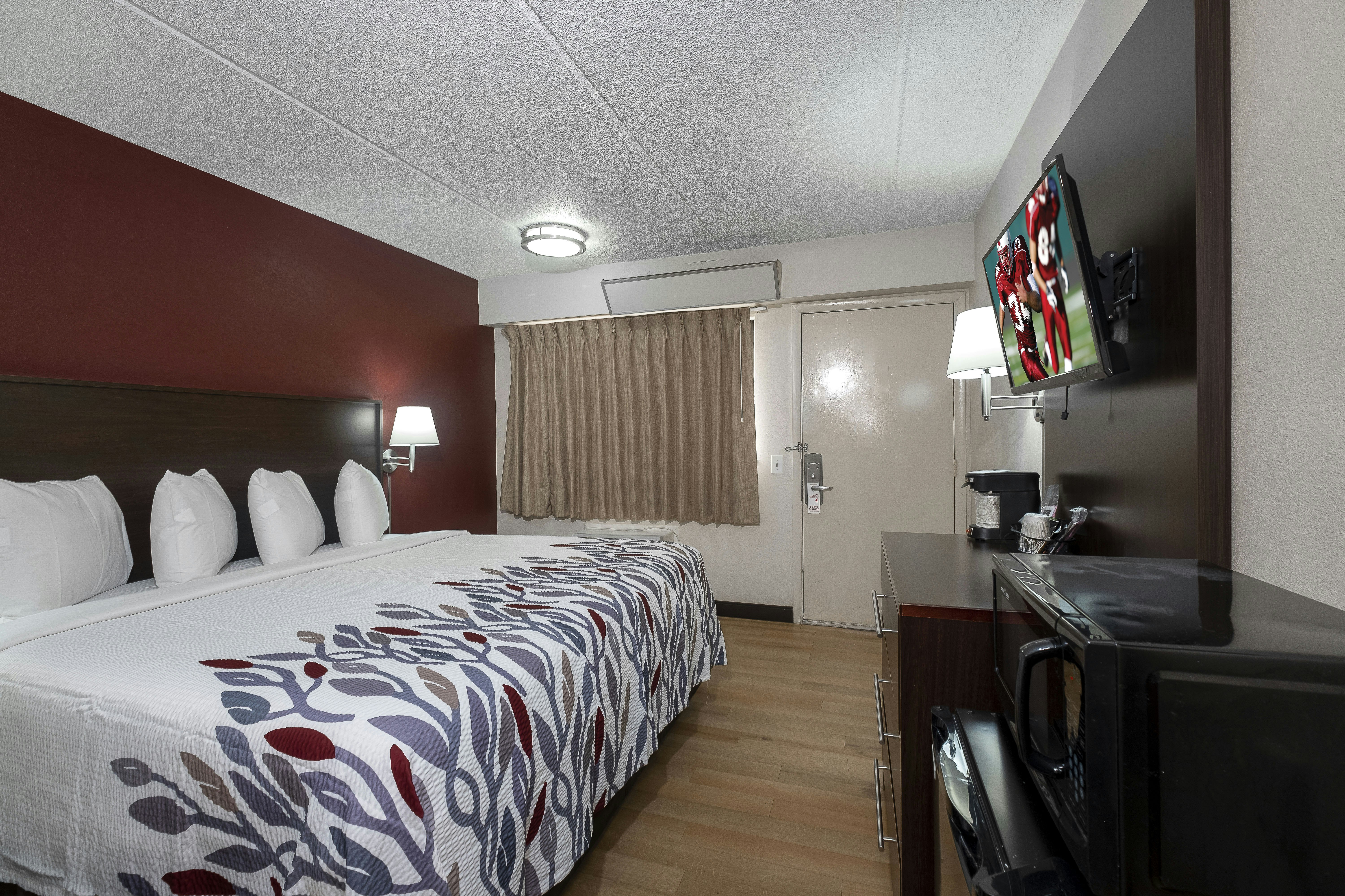 Red Roof Inn Champaign – University