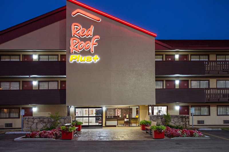 Red Roof PLUS+ Nashville South – Fairgrounds