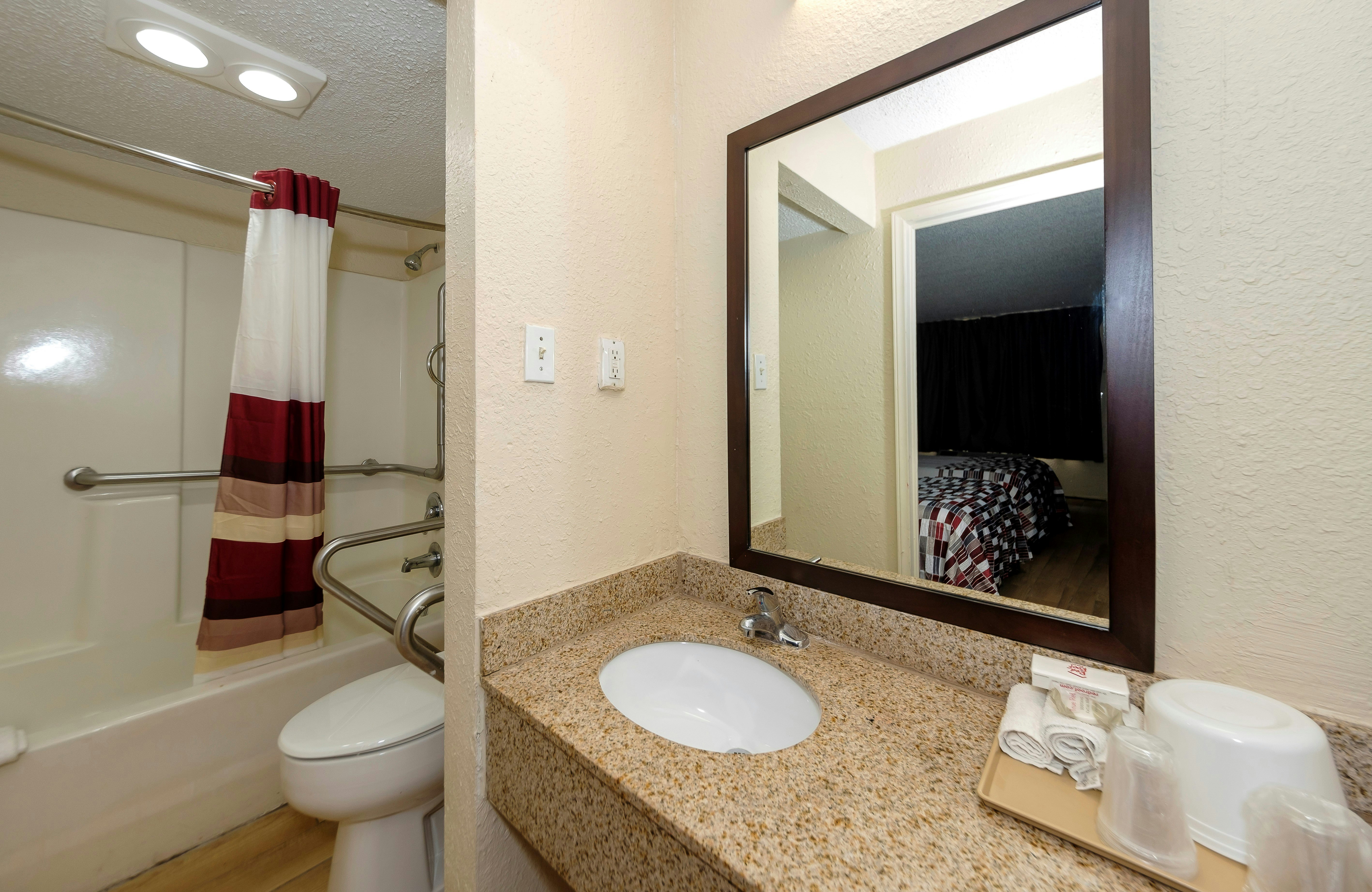 Red Roof Inn New Orleans – Westbank