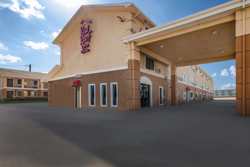 Red Roof Inn Suites Denton