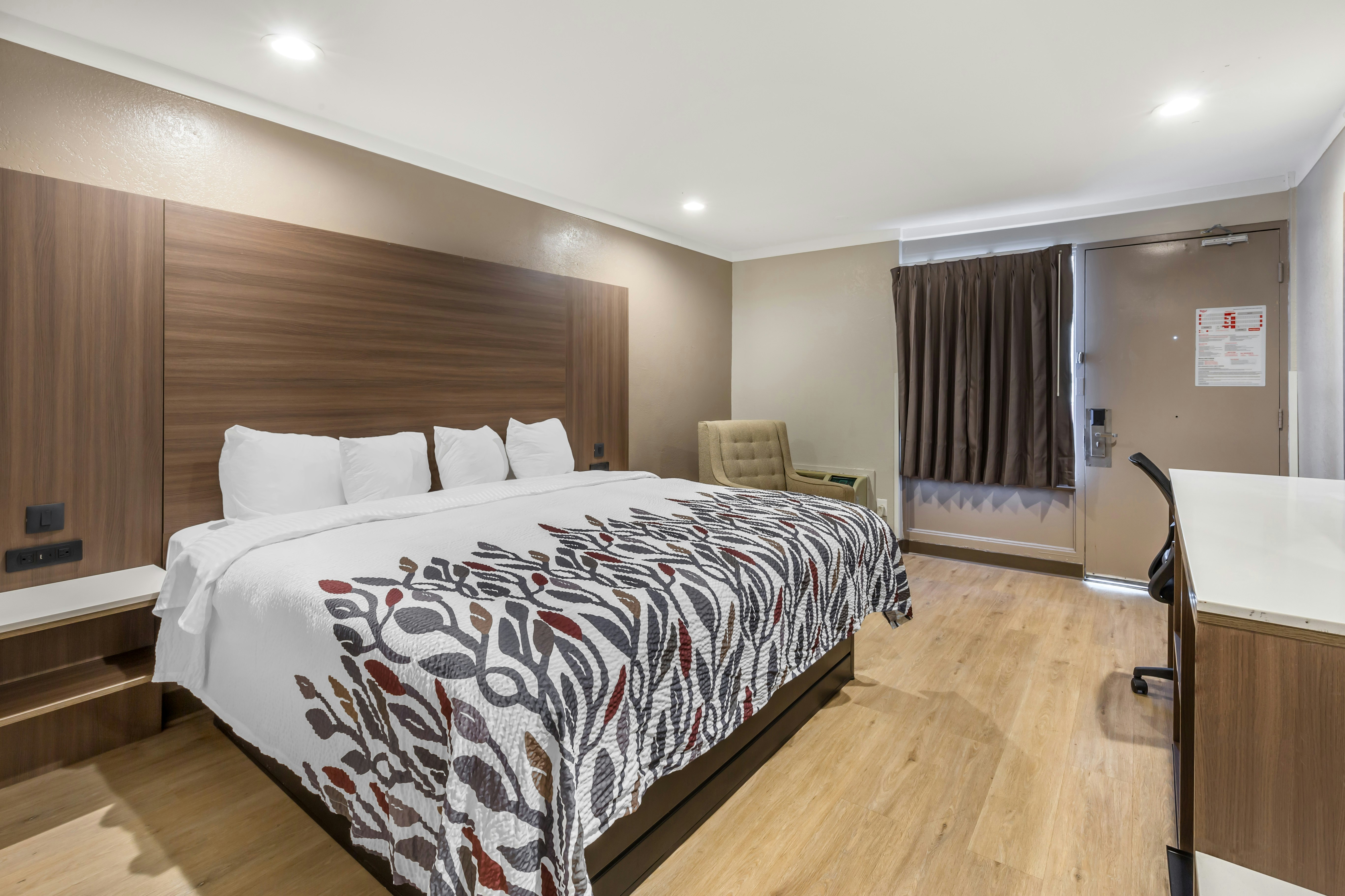 Red Roof Inn Raleigh Northeast – Downtown