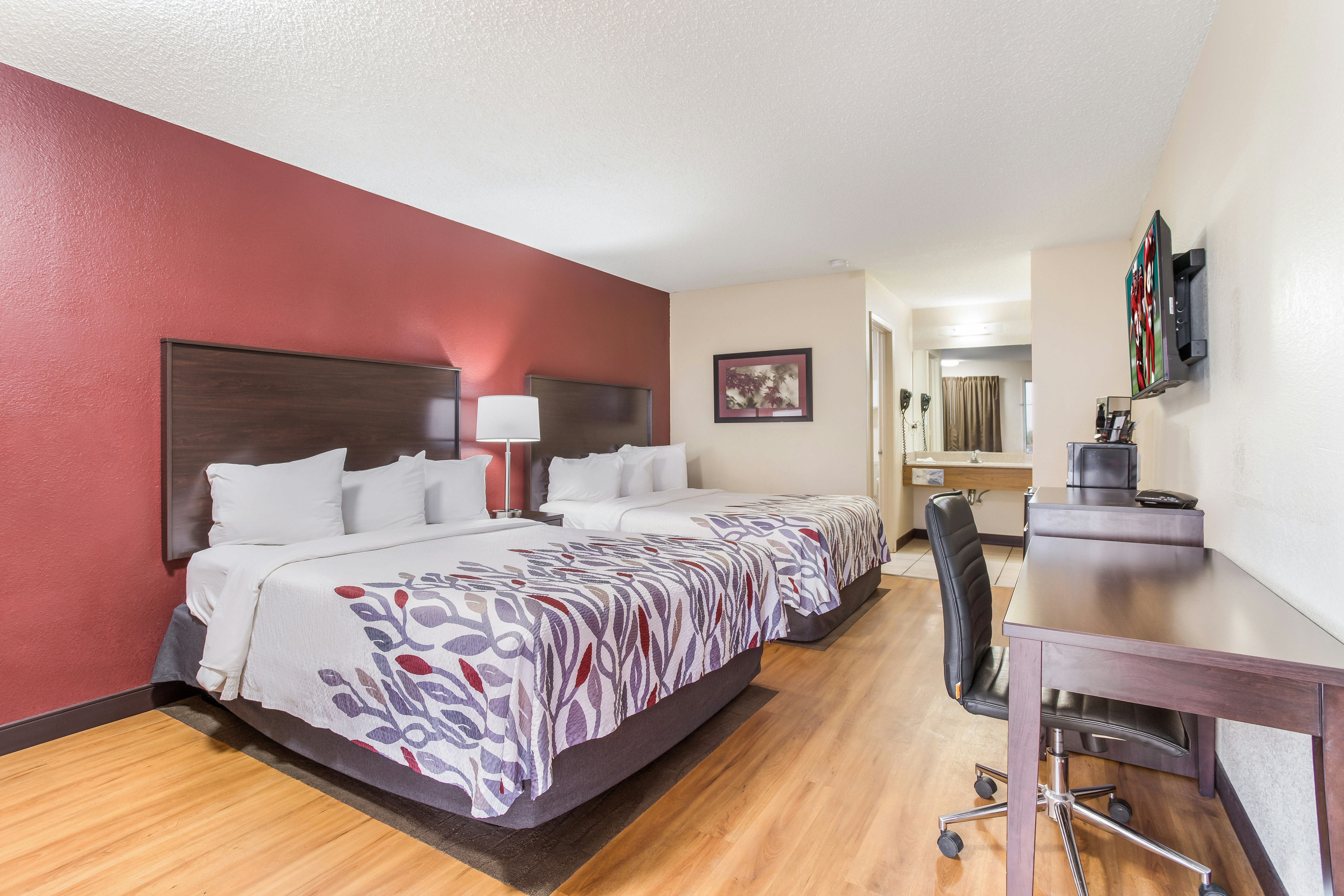 Superior 2 Queen Beds Smoke Free