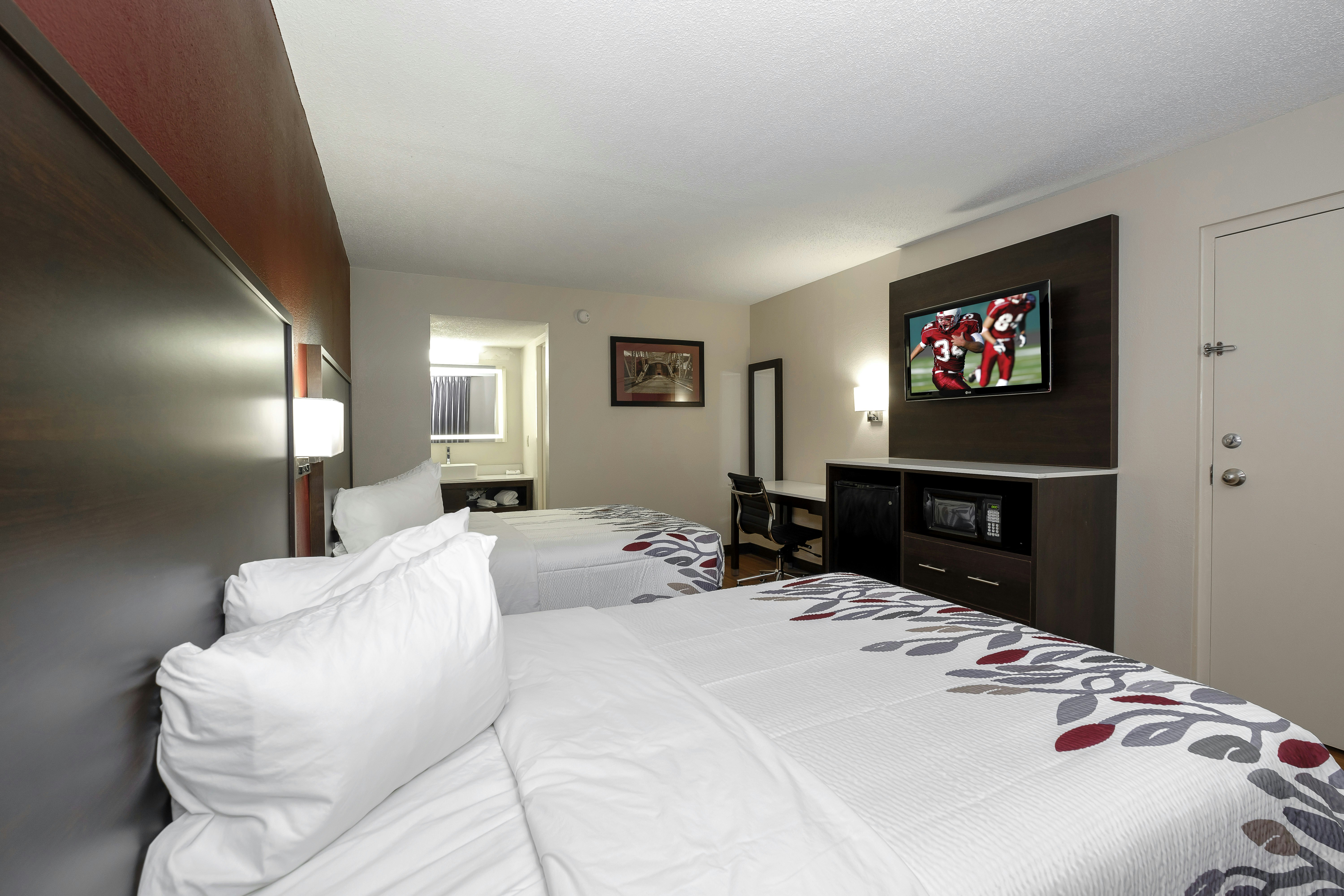 Deluxe 2 Full Beds Non-Smoking