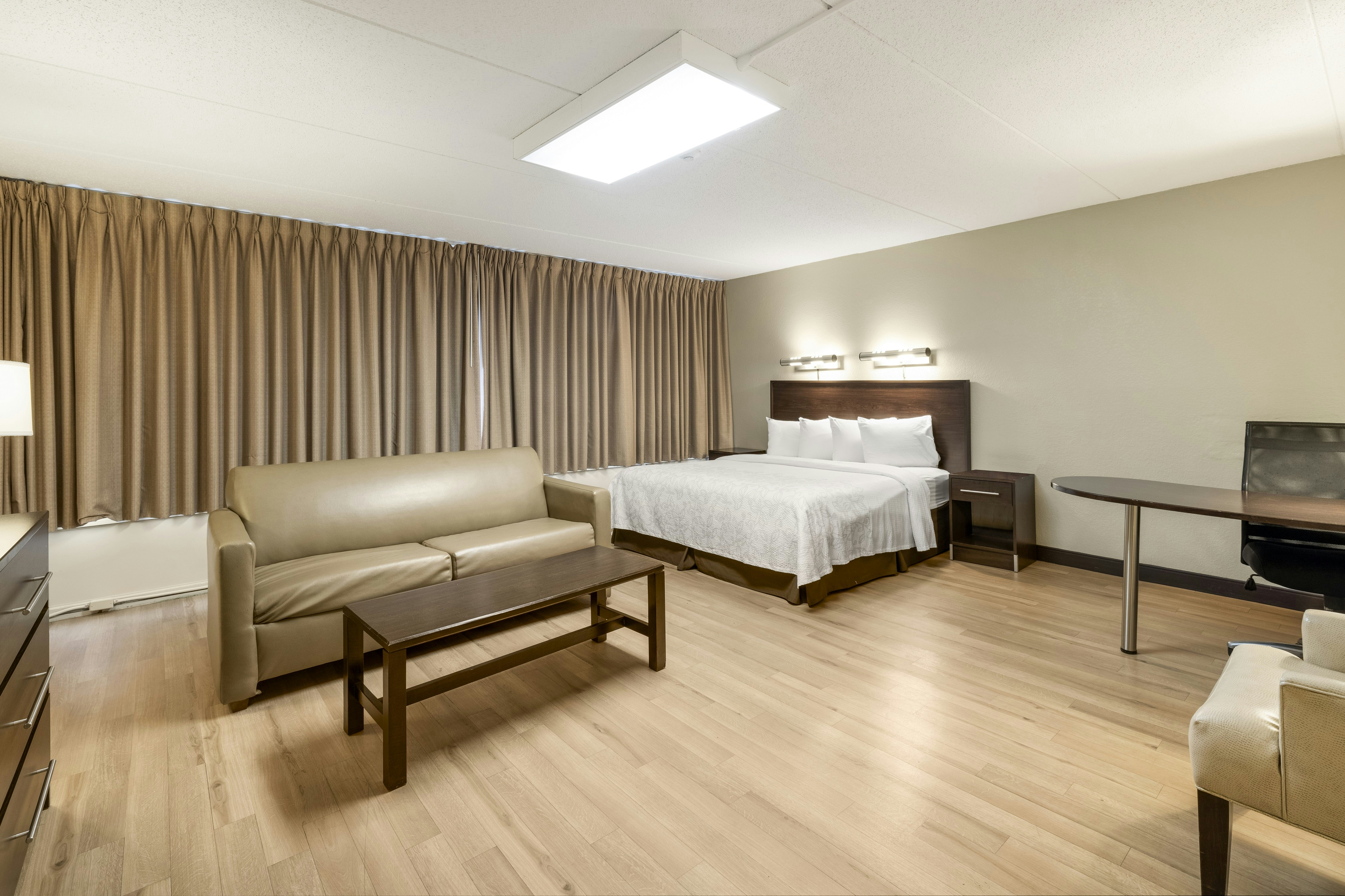 ADA Accessible King Suite Smoke Free