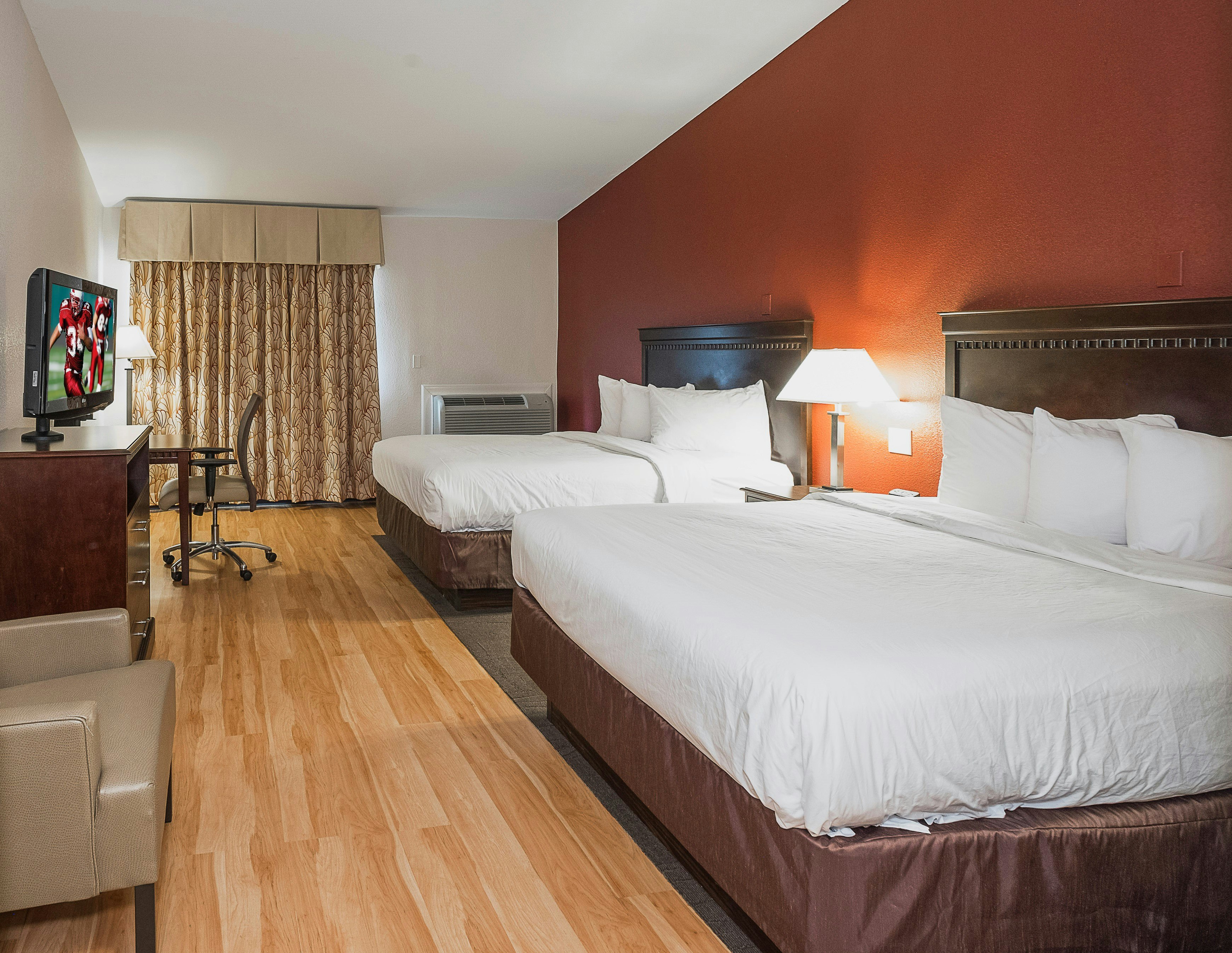 Red Roof Inn Suites Mt Holly – McGuire AFB