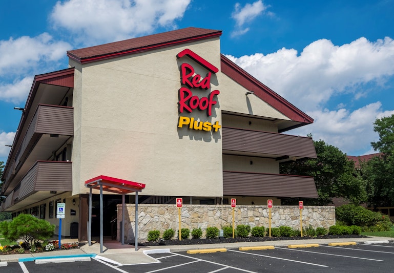 Red Roof PLUS+ Secaucus – Meadowlands – NYC