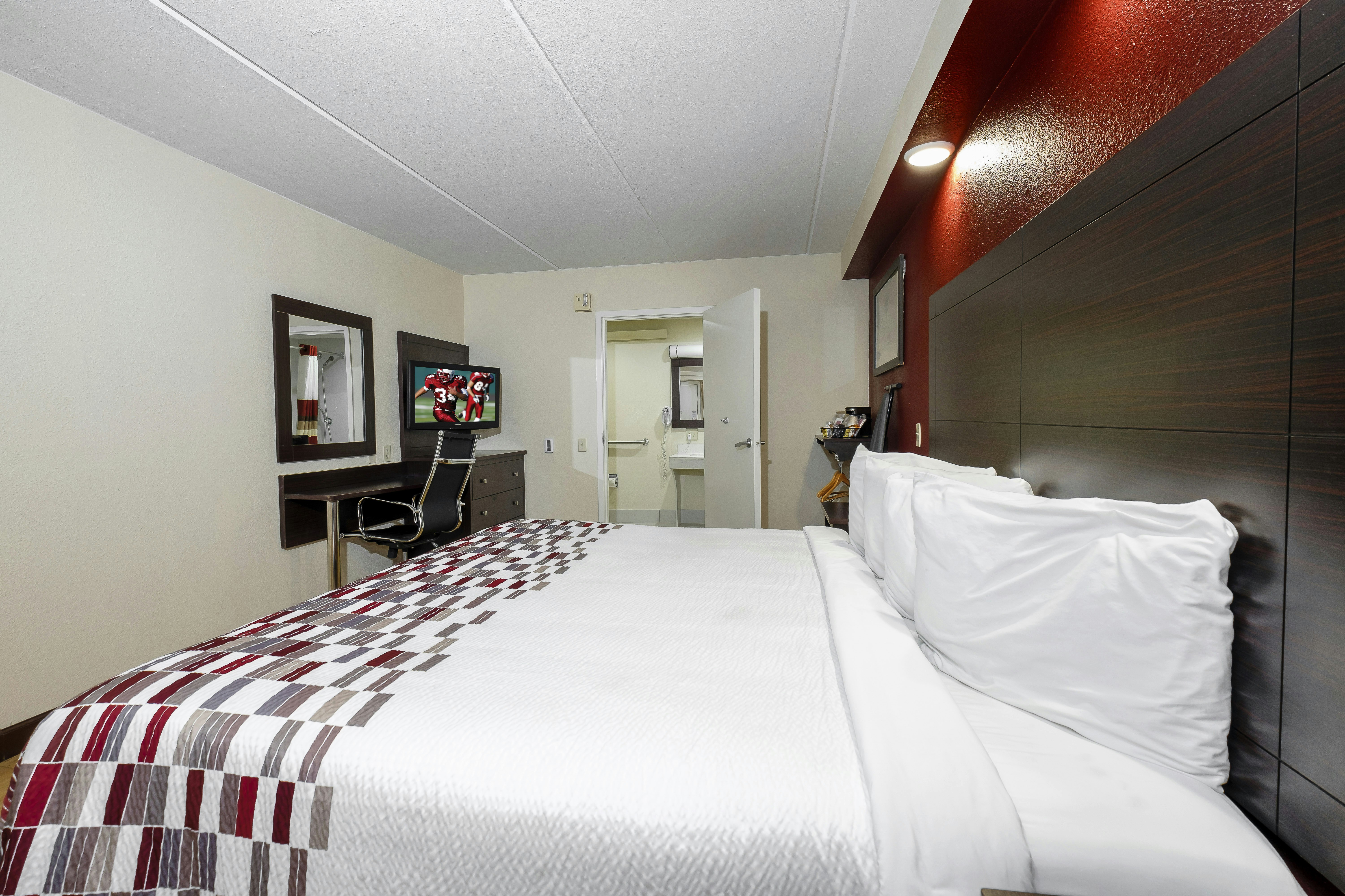 Red Roof Inn Tallahassee – University