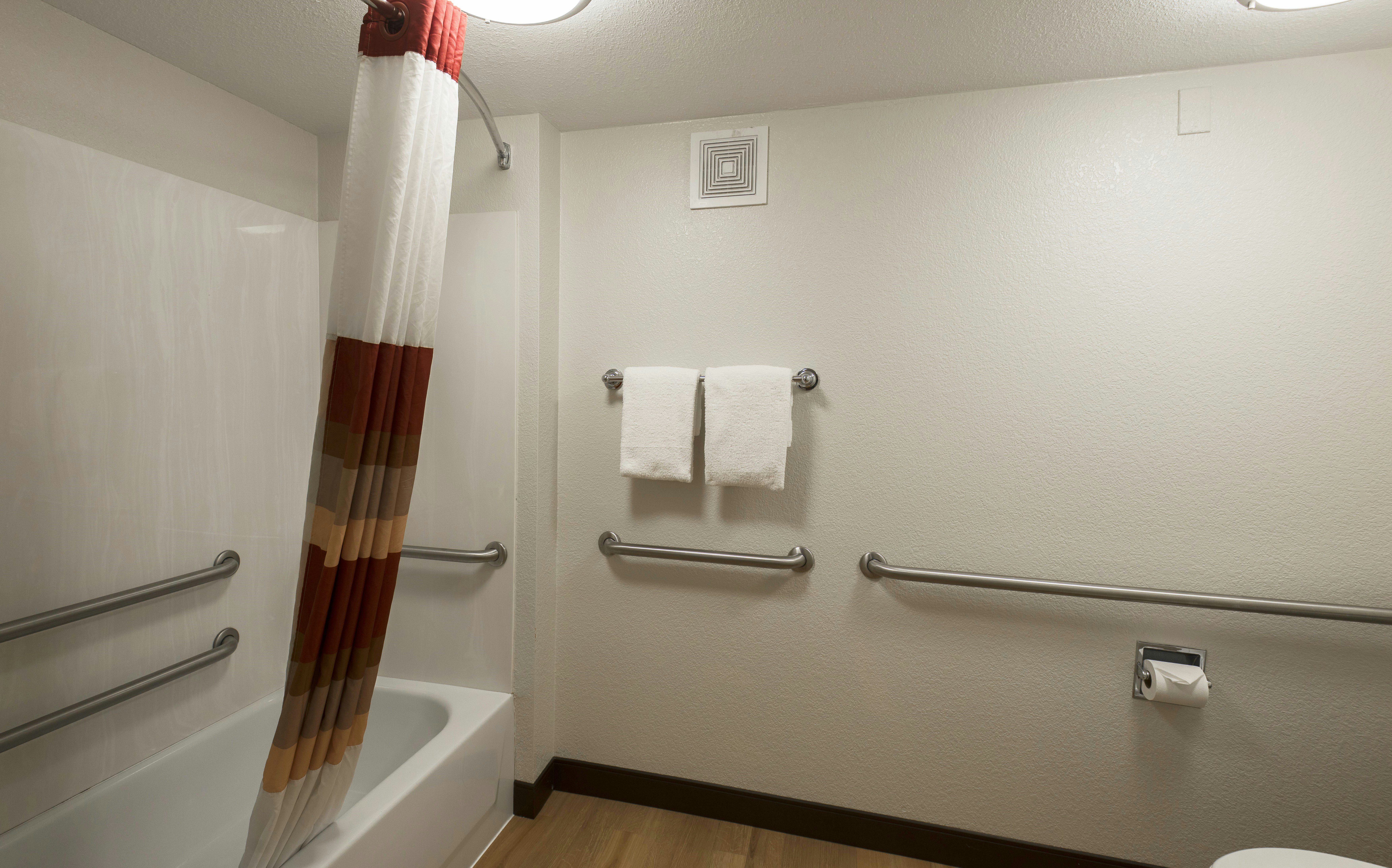 Red Roof Inn San Antonio – Airport