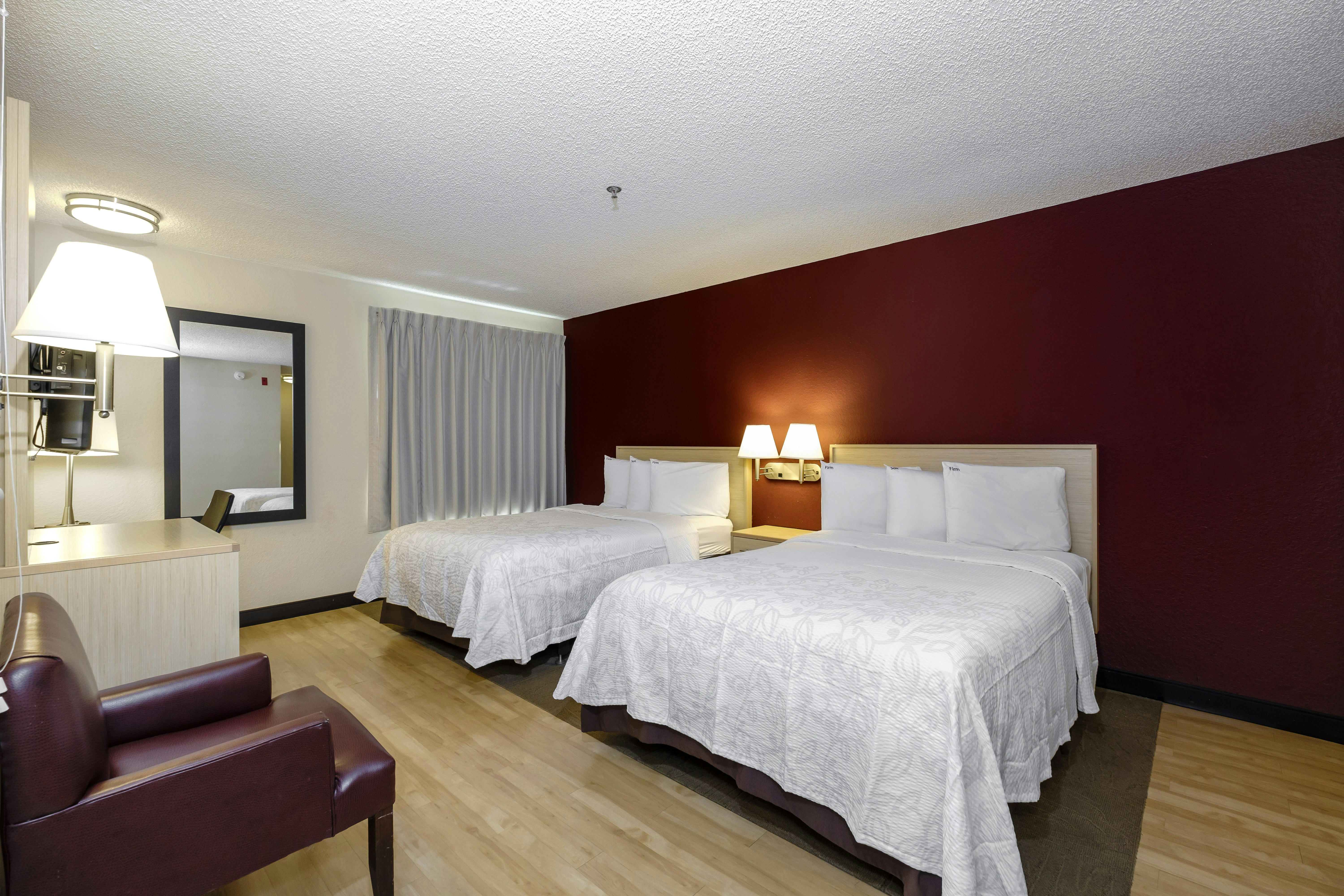 ADA Accessible Deluxe 2 Full Beds Smoke Free