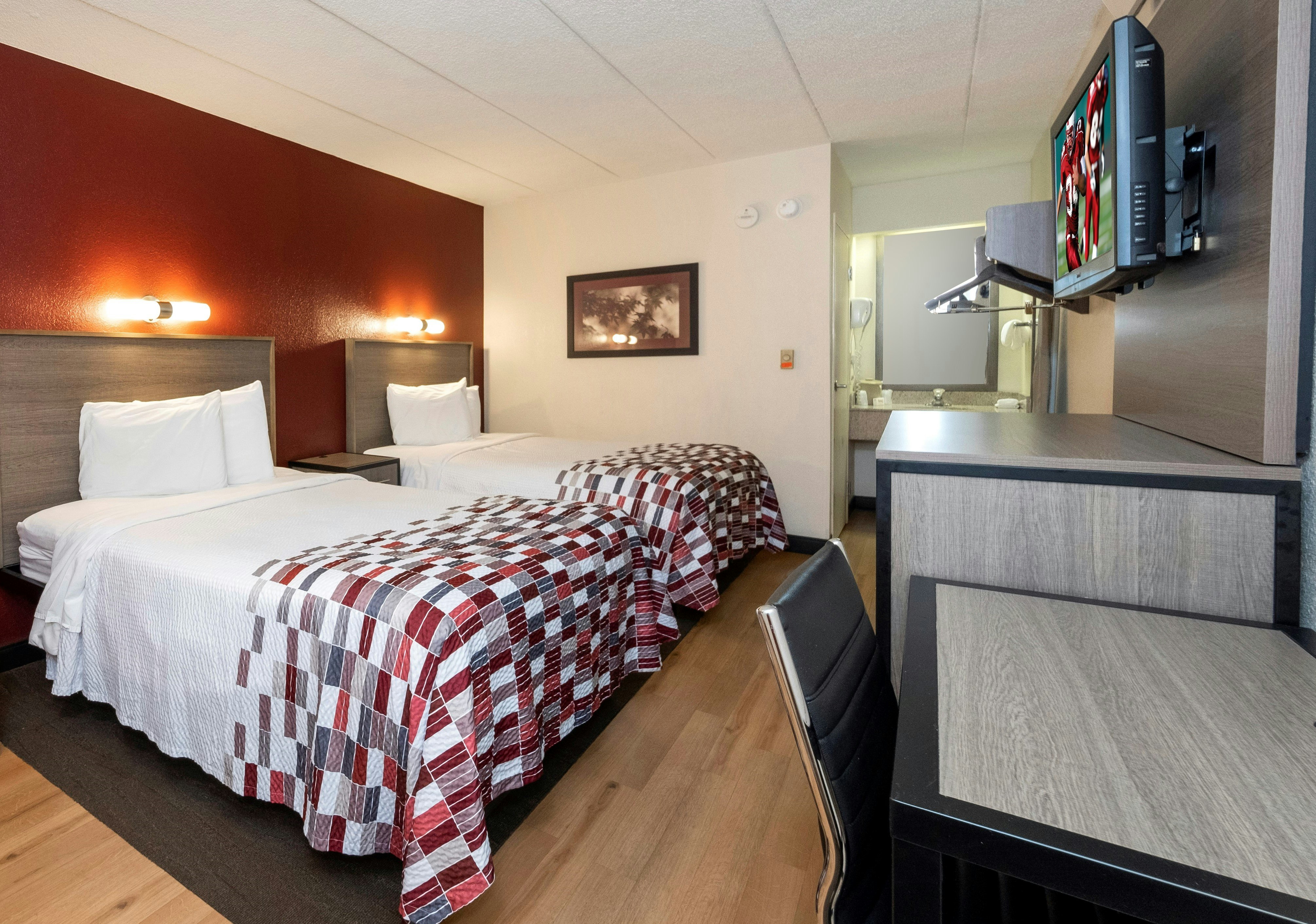 Deluxe 2 Full Beds Non-Smoking