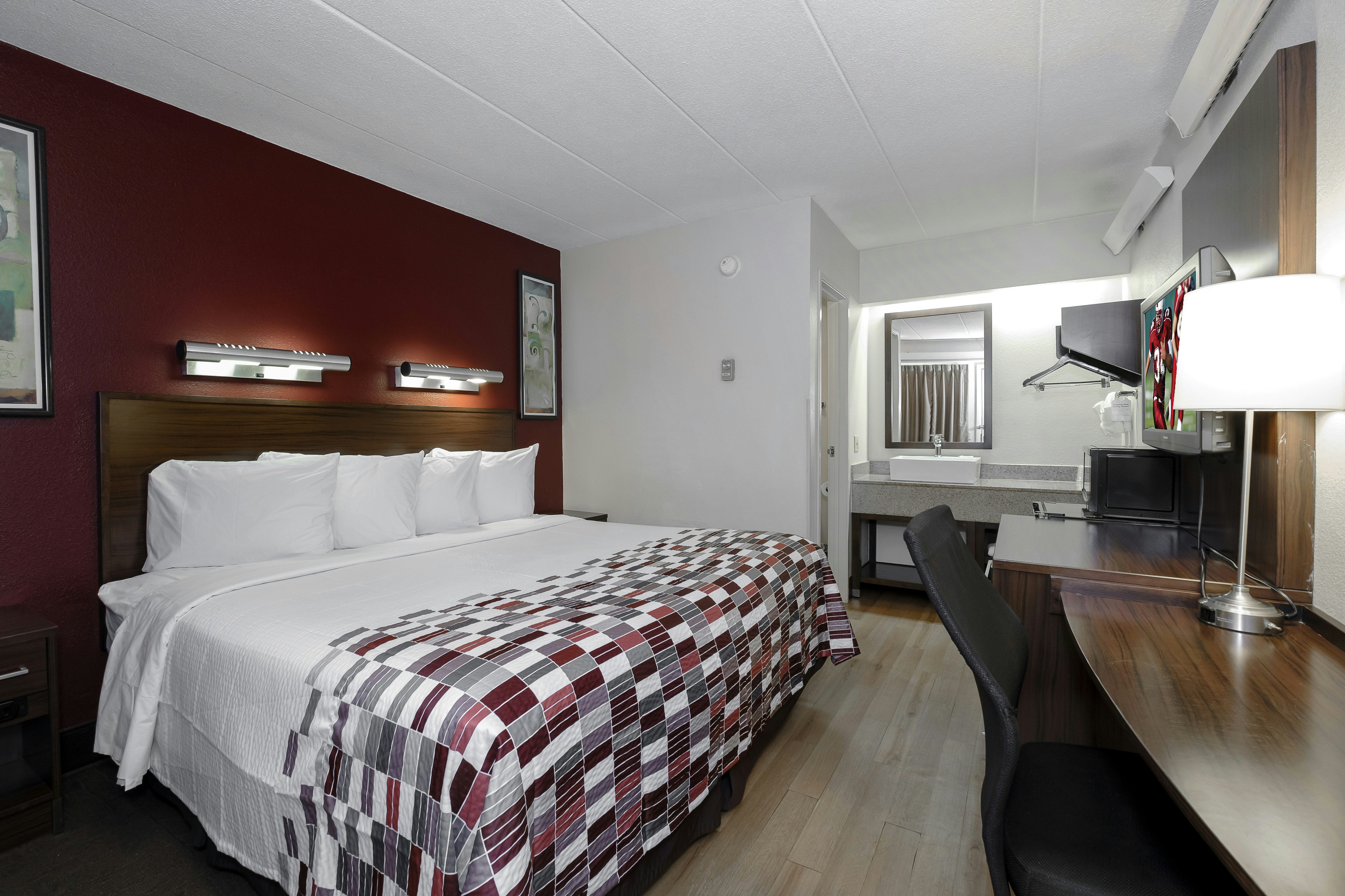 Deluxe King Bed Smoke-Free