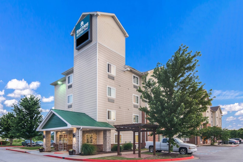HomeTowne Studios Suites Bentonville