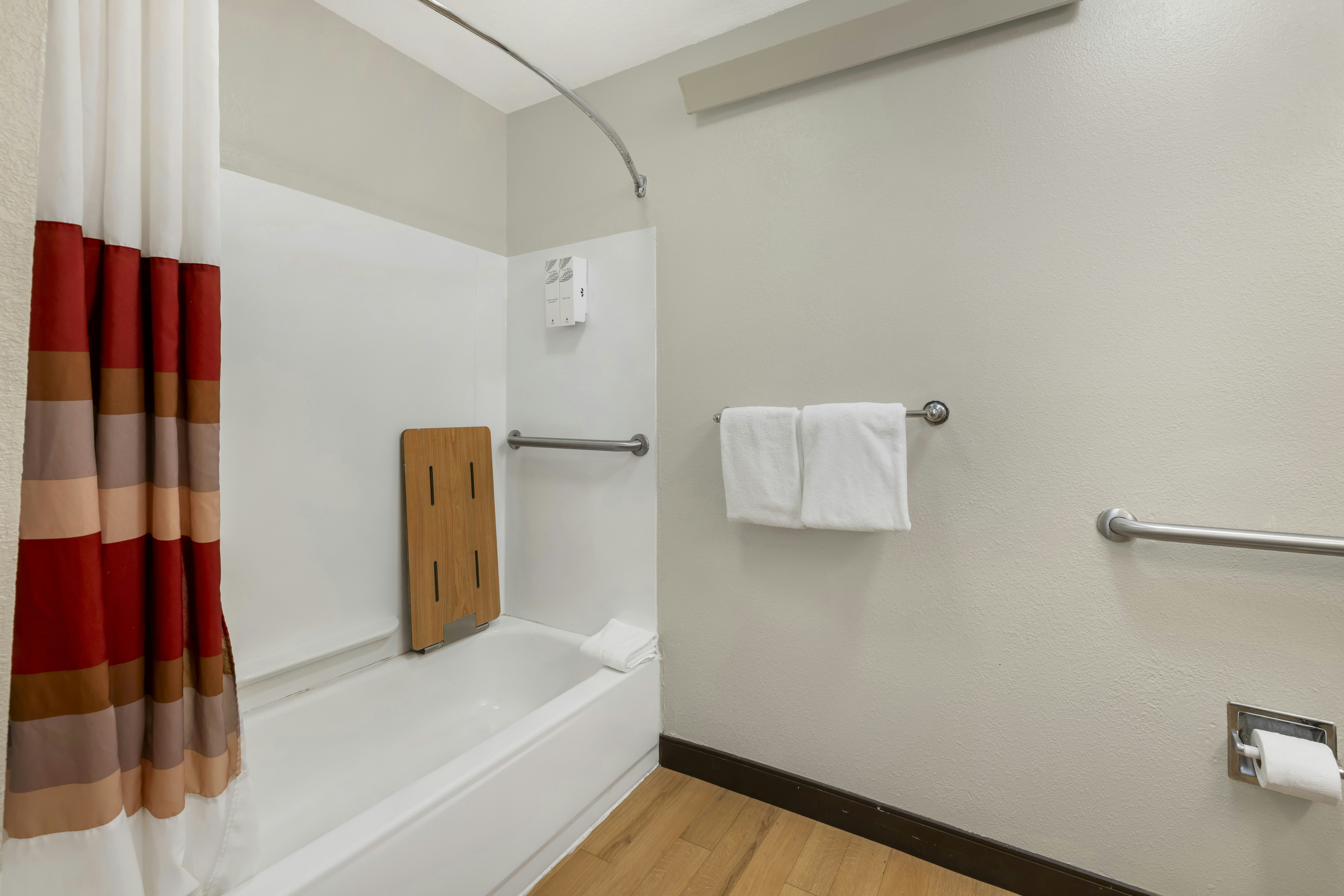 Red Roof Inn Buffalo – Niagara Airport