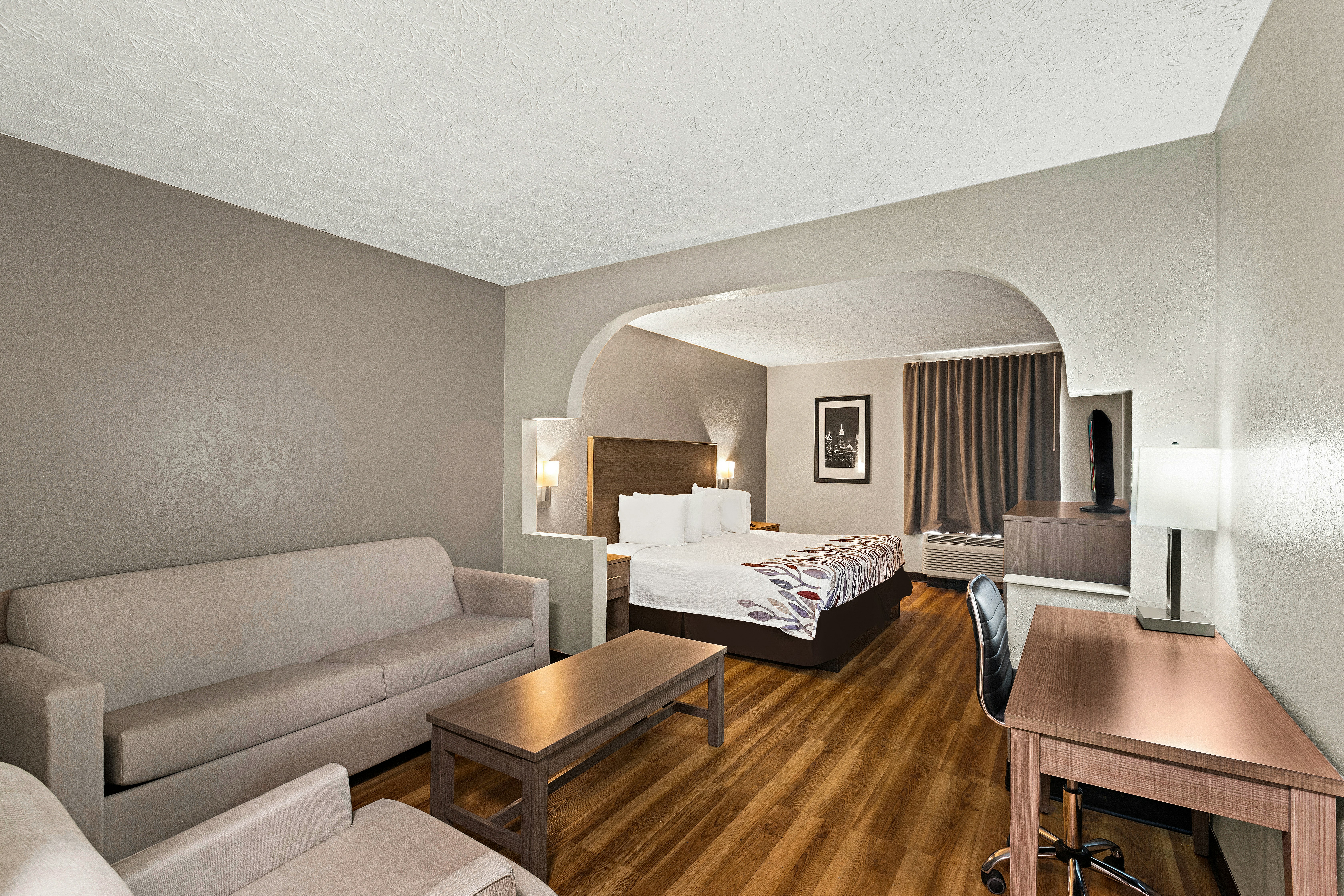 ADA 2 Room Suite Full Bed Non-Smoking