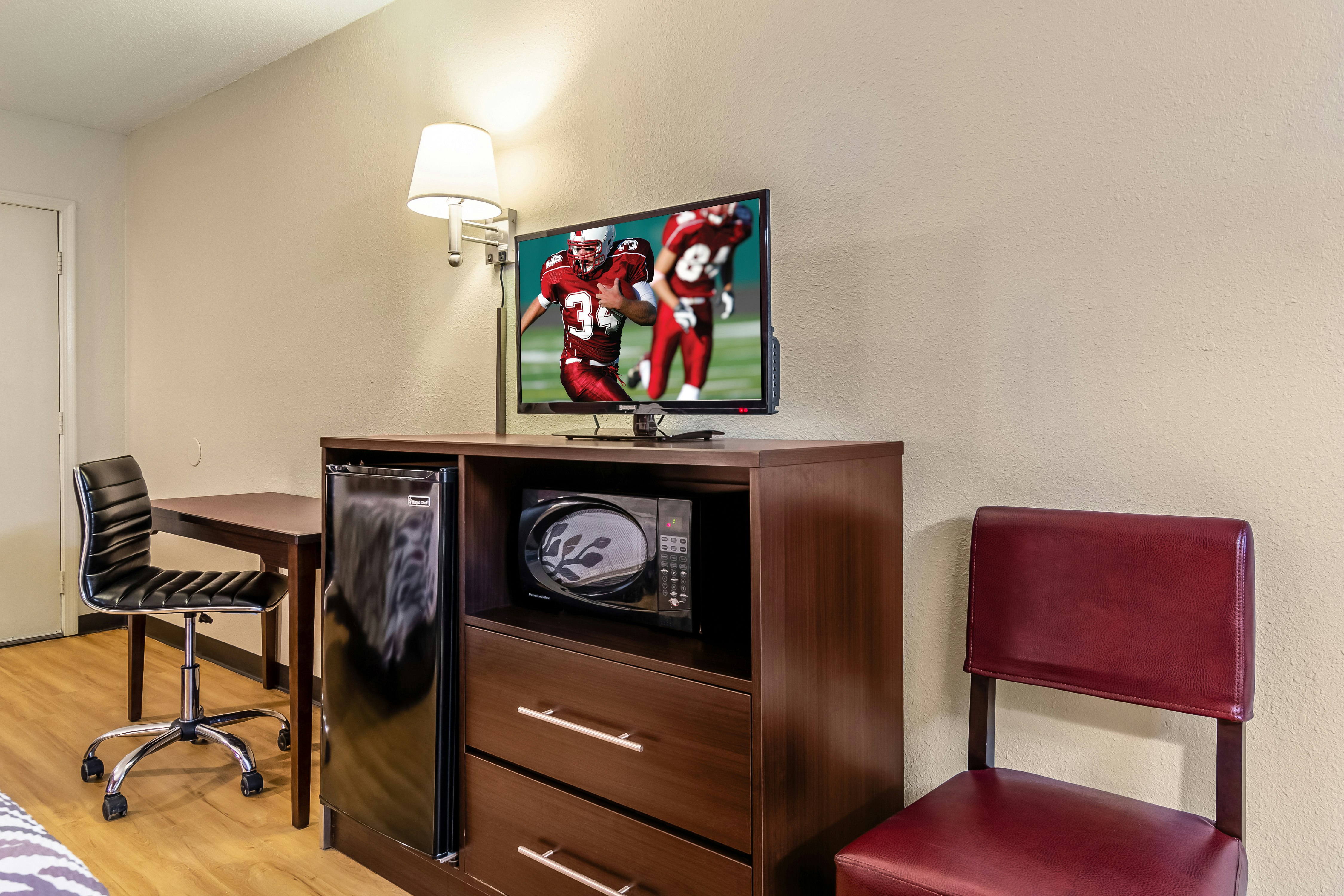 Red Roof Inn Scottsburg